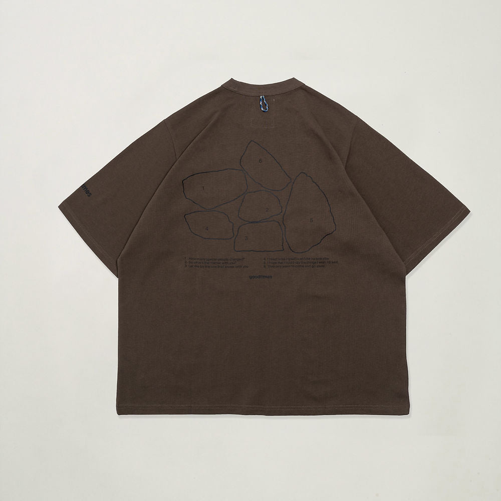 STACKS TEE - DARK BROWN