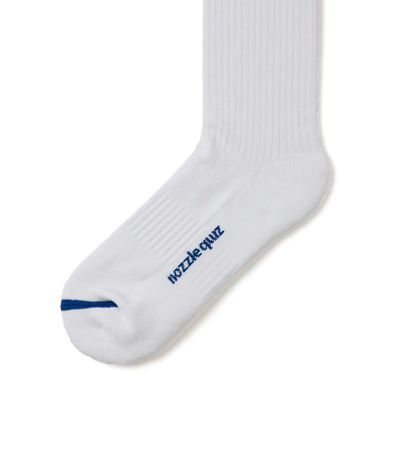 White - Essential Mid Socks