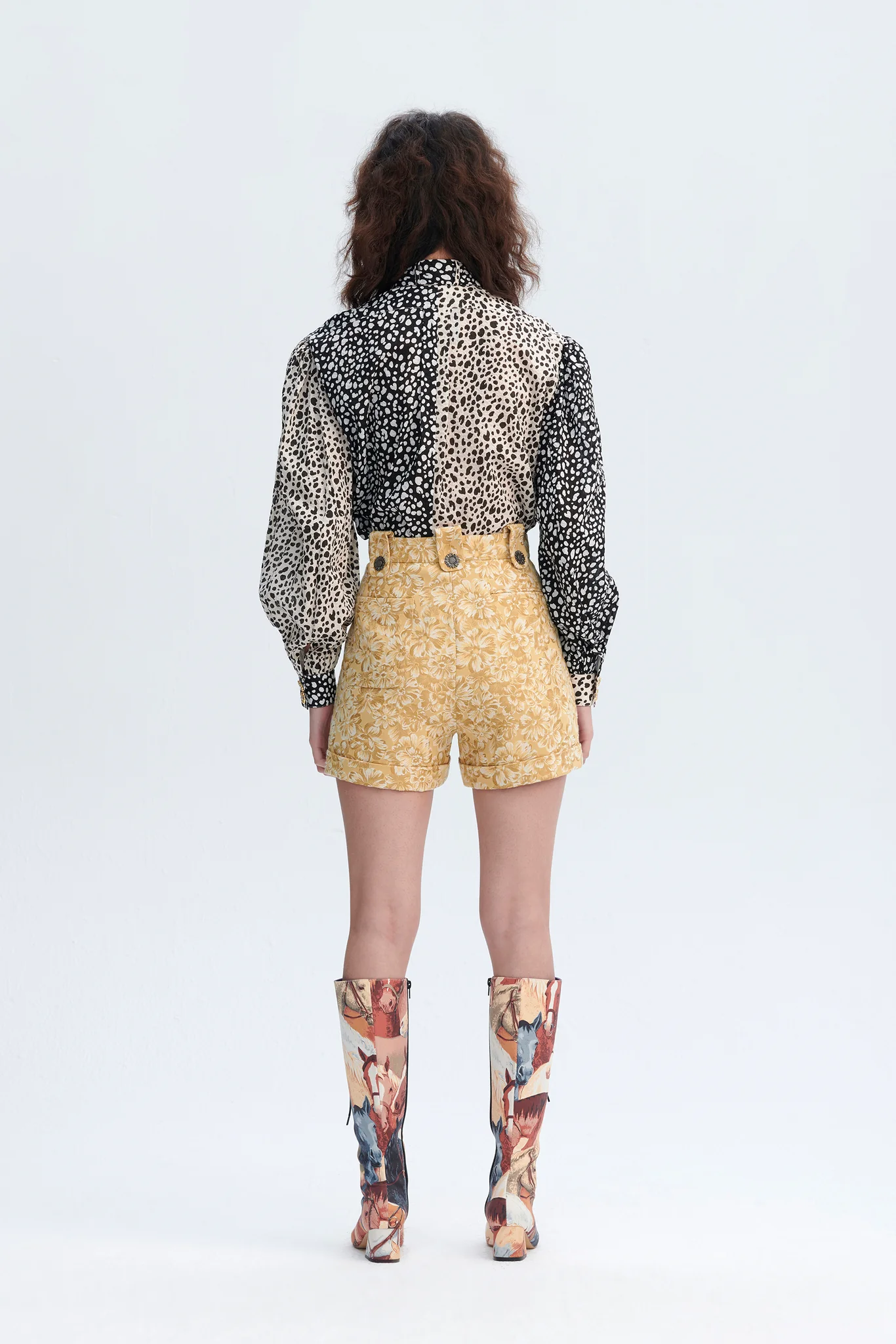 Grandma Wedding Dinner Shorts (Light Mustard)