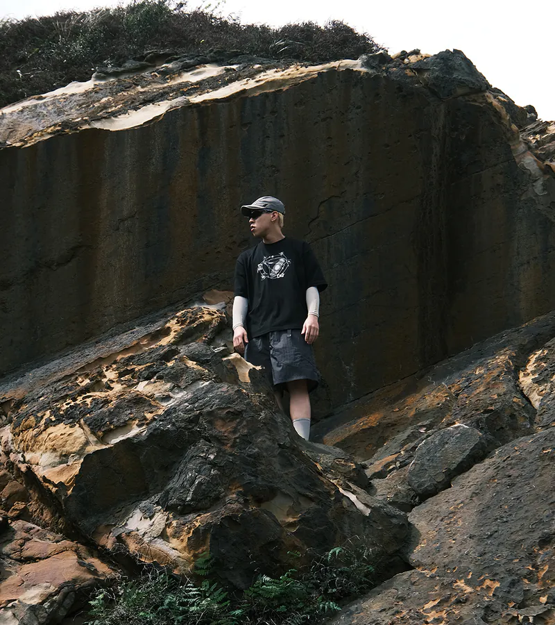 Black - Vision Knight S/S Tee