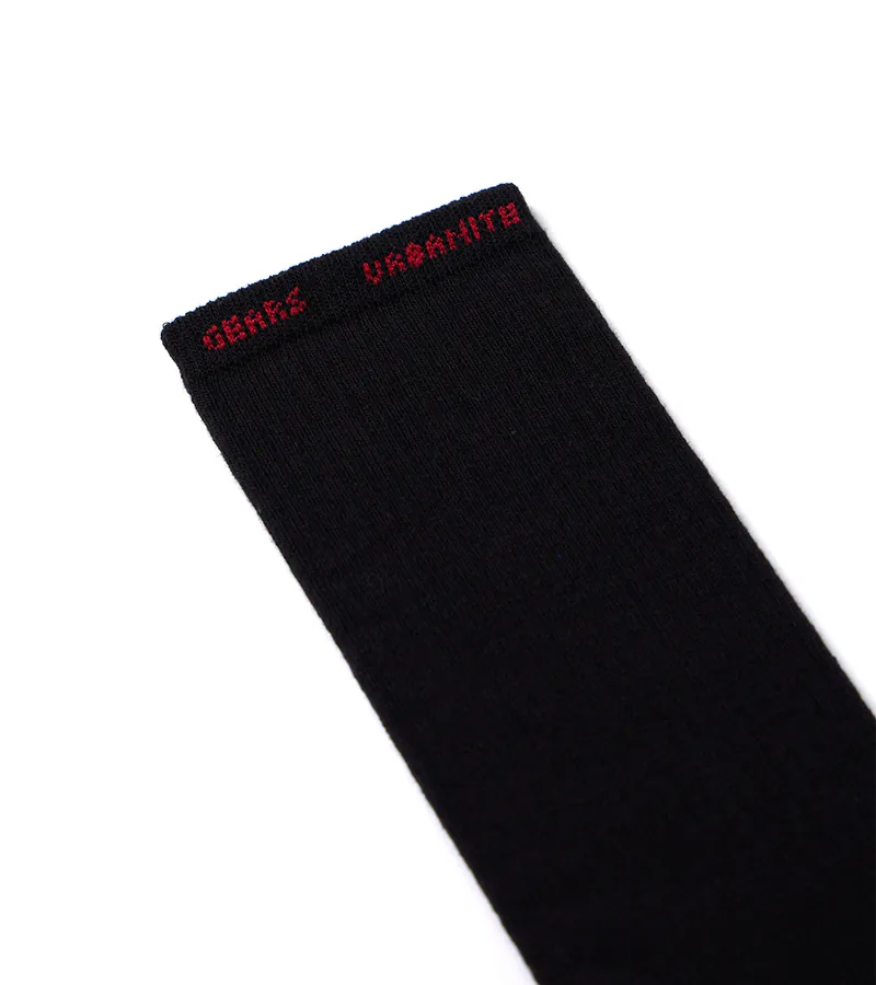 Black - Essential Mid Socks