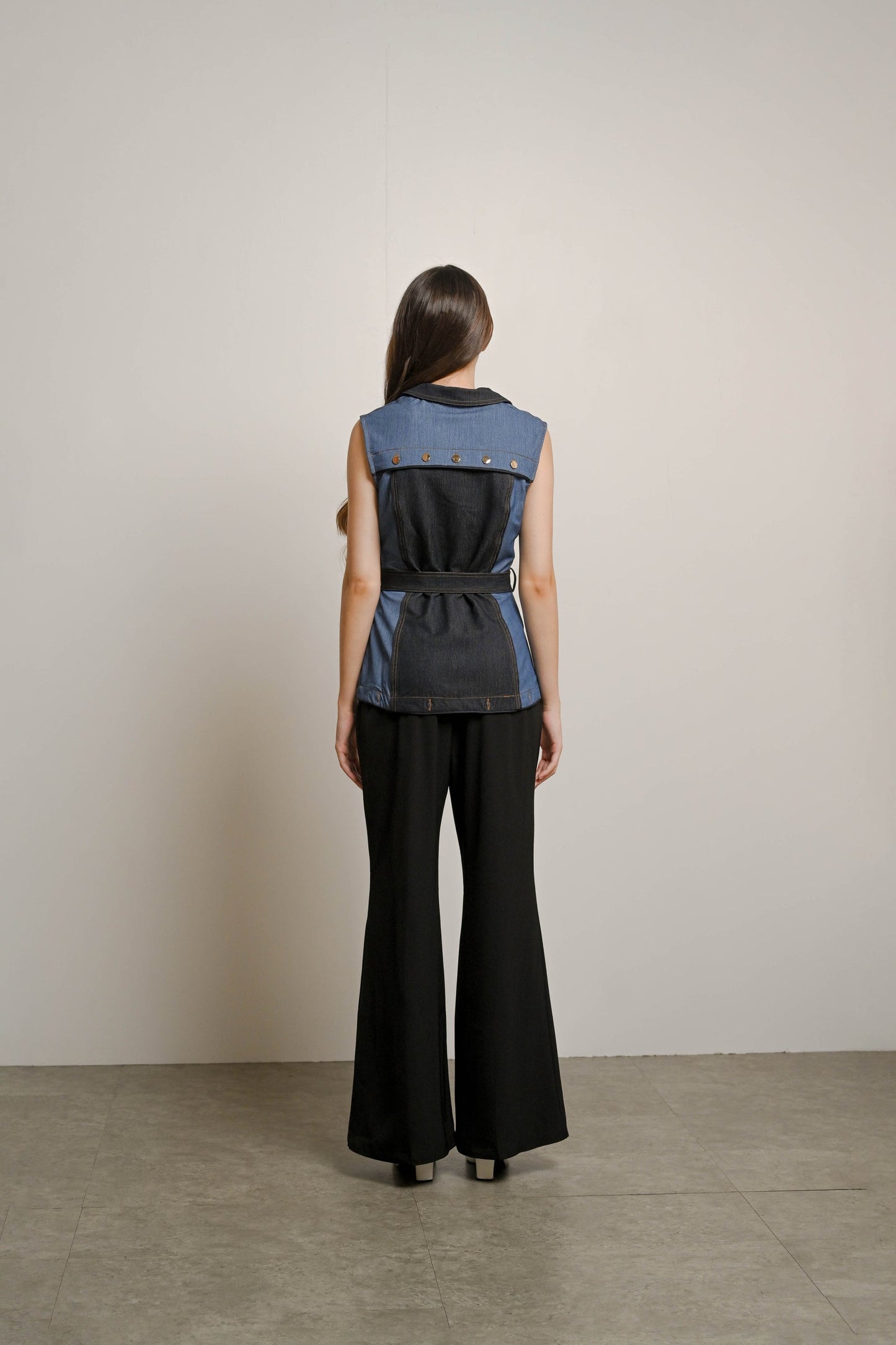SOLLINARY TWO - WAY DRESS IN DENIM