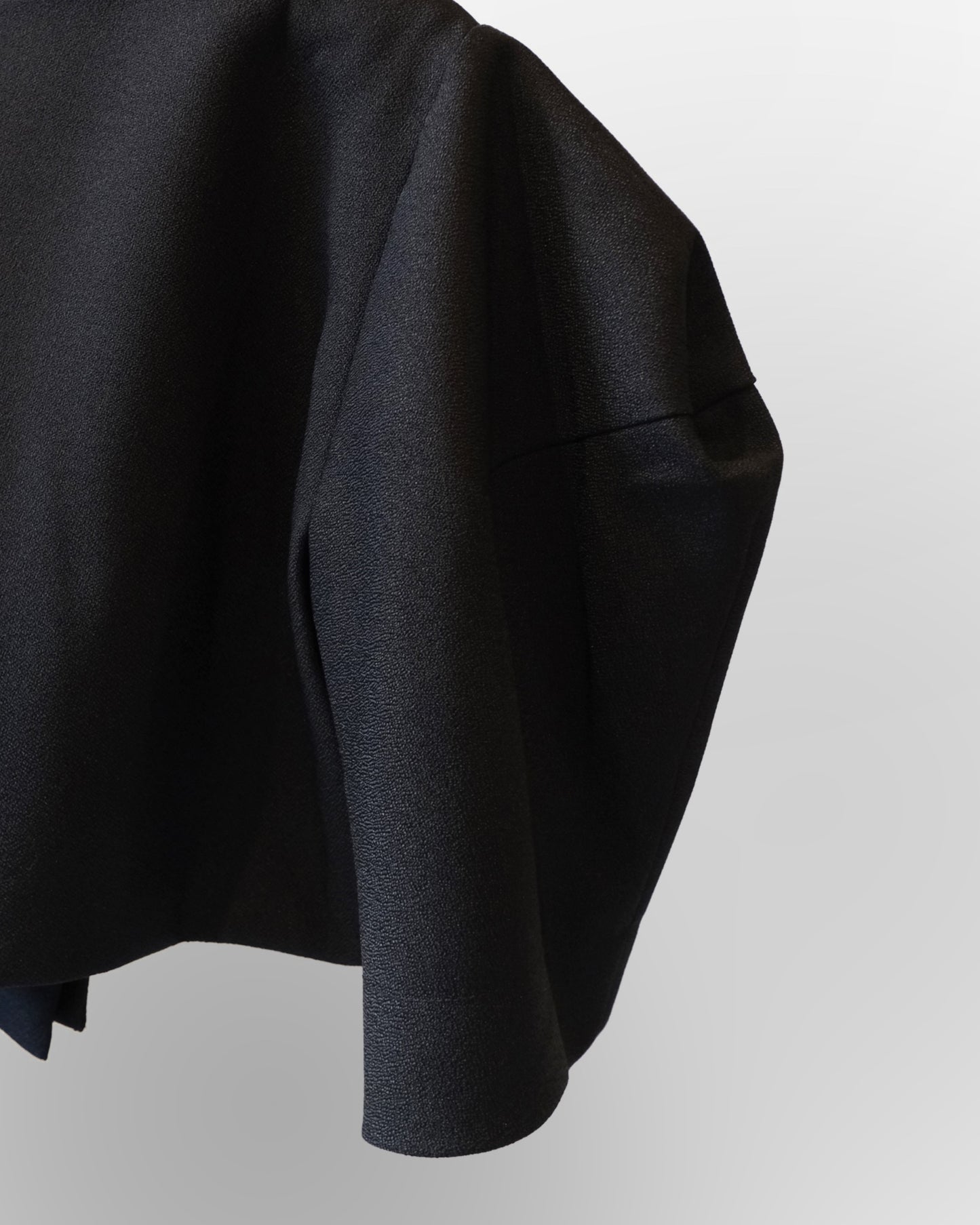 Mathi Structured Sleeves Crop Top Jacket