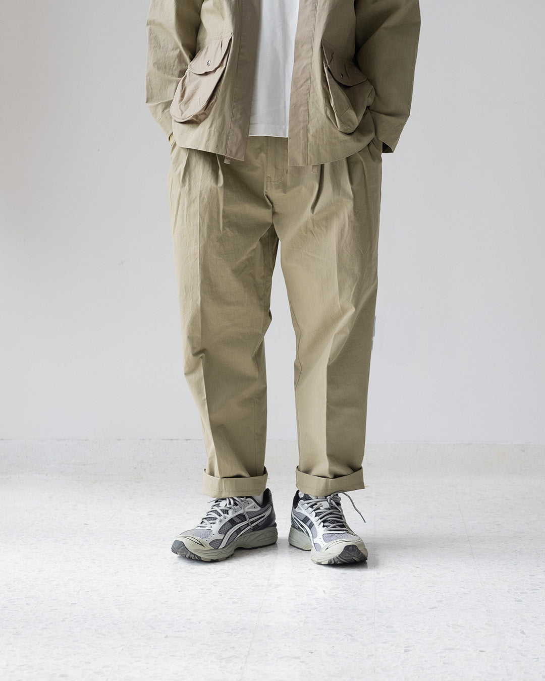 Pleated Wide Pants / Cotton - Olive