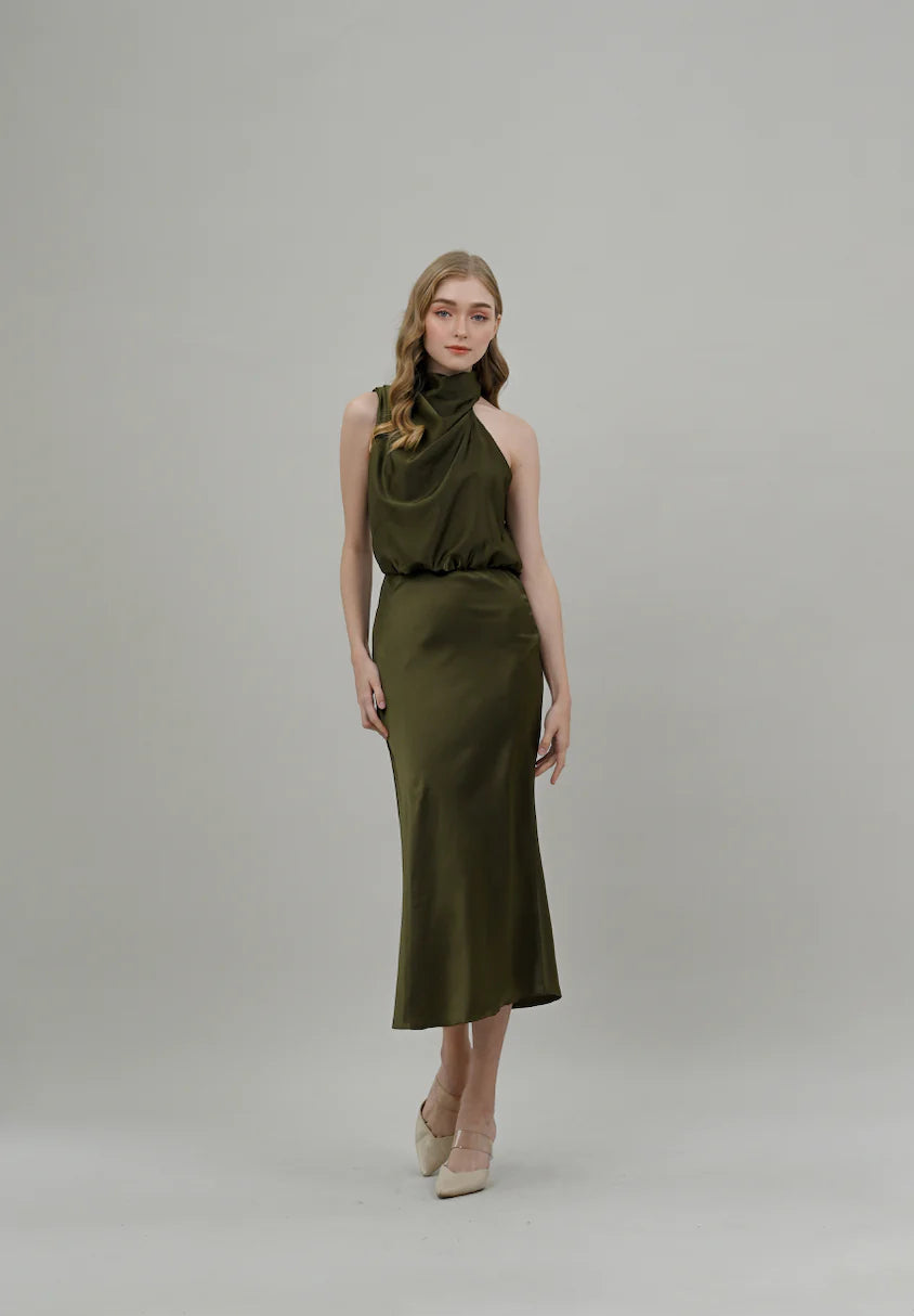 HERA IN OLIVE