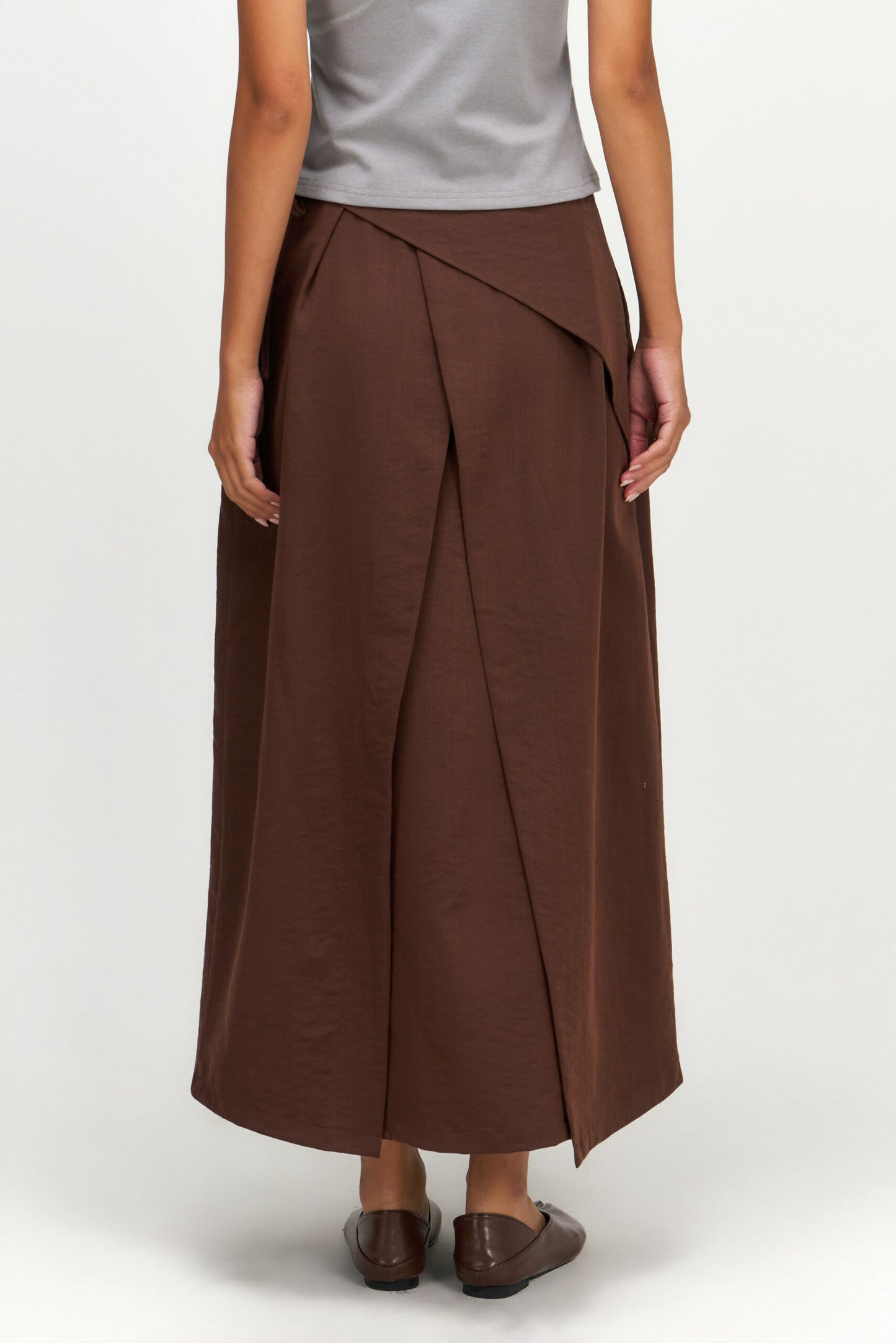 Waist Bandeu Pleated Skirt – Plus Long (Brown)