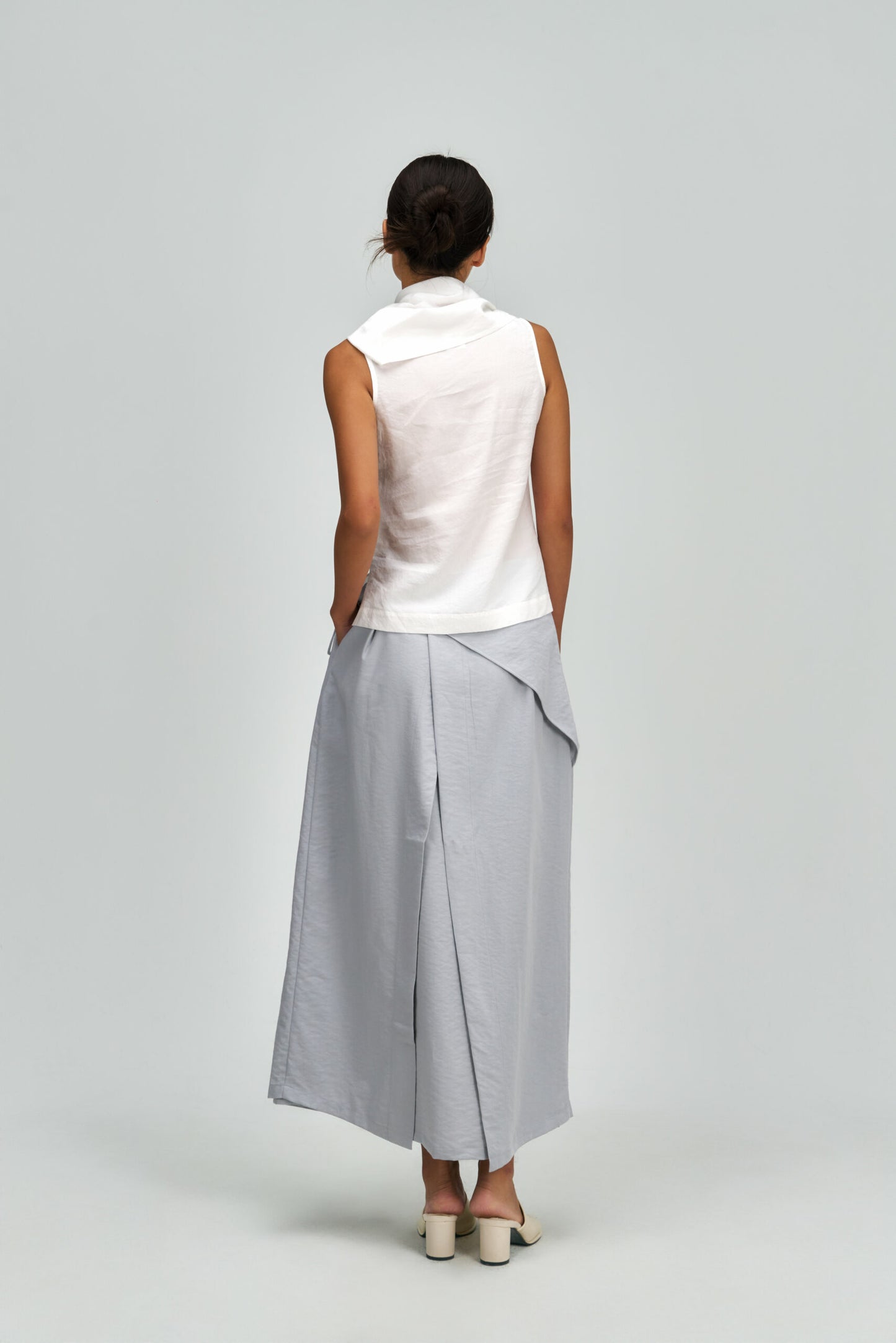 Waist Bandeu Pleated Skirt – Plus Long (Light Blue)