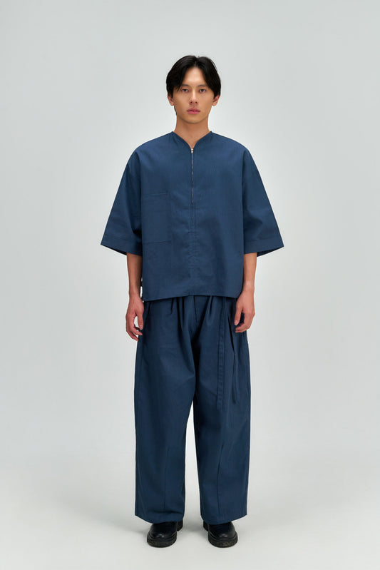 Gender Neutral Collarless Half-Zipper Shirt (Blue)