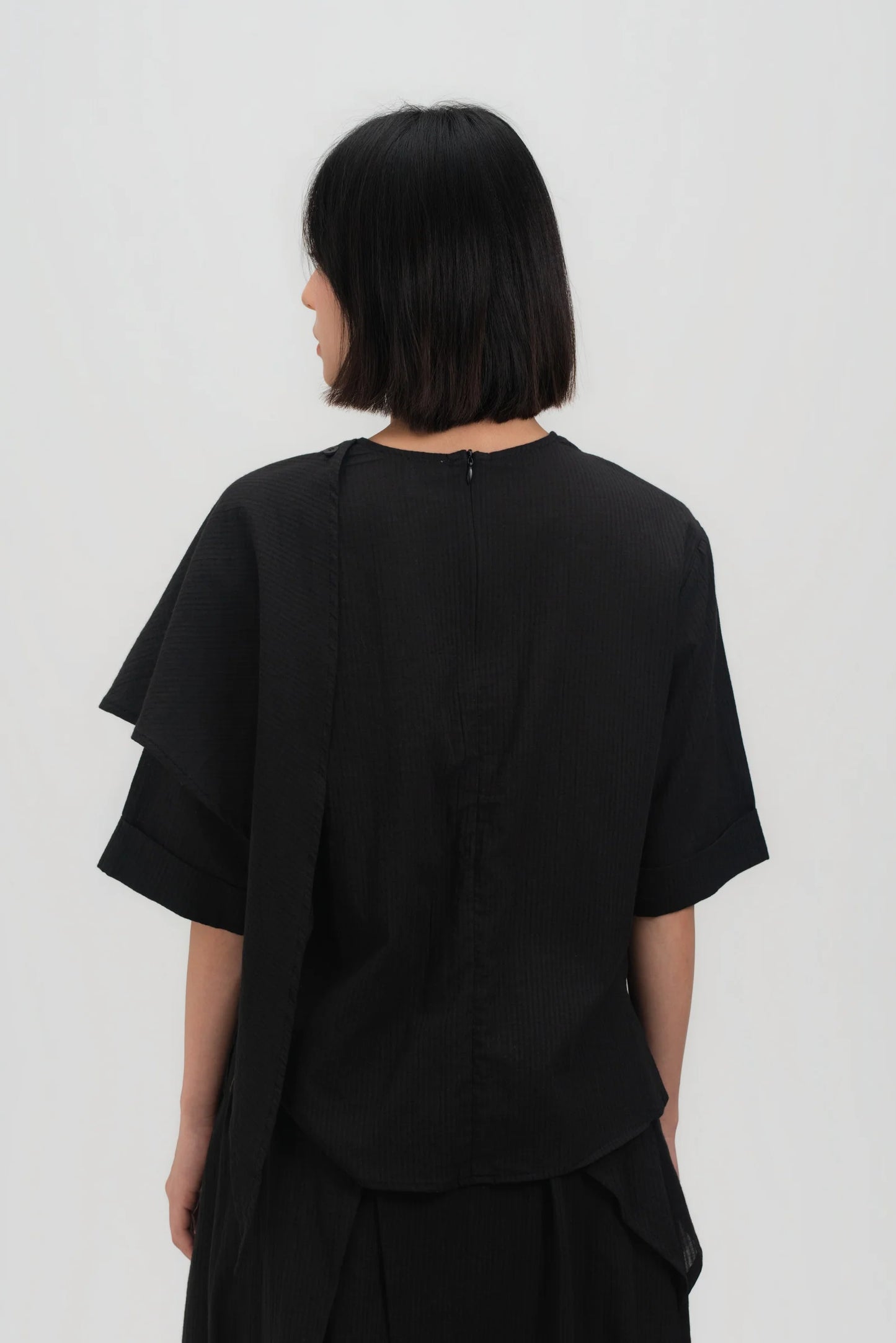 Neck-Scarf Half Sleeve Blouse (Black Grid)
