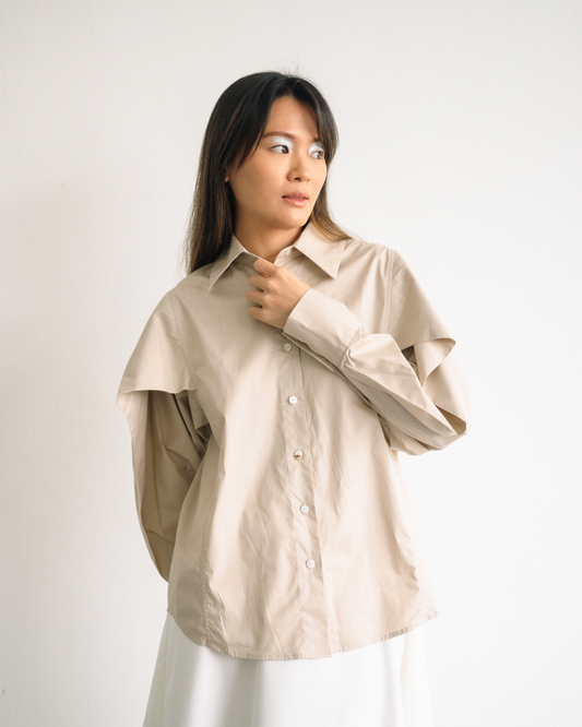 Caped-panel Poplin Shirt (Khaki)