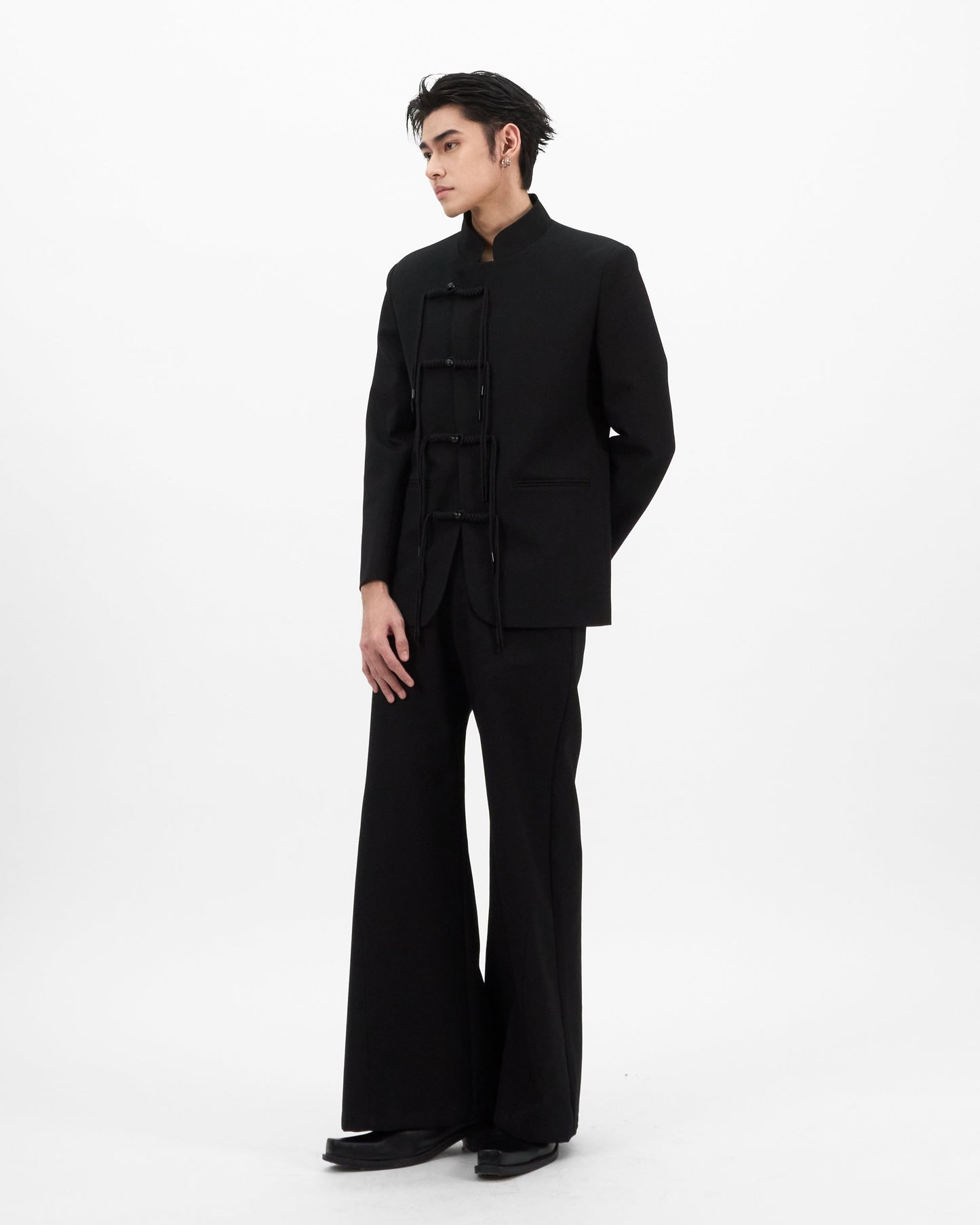 VOL.3_CH.1 Mandarin Rope Suit - Grey