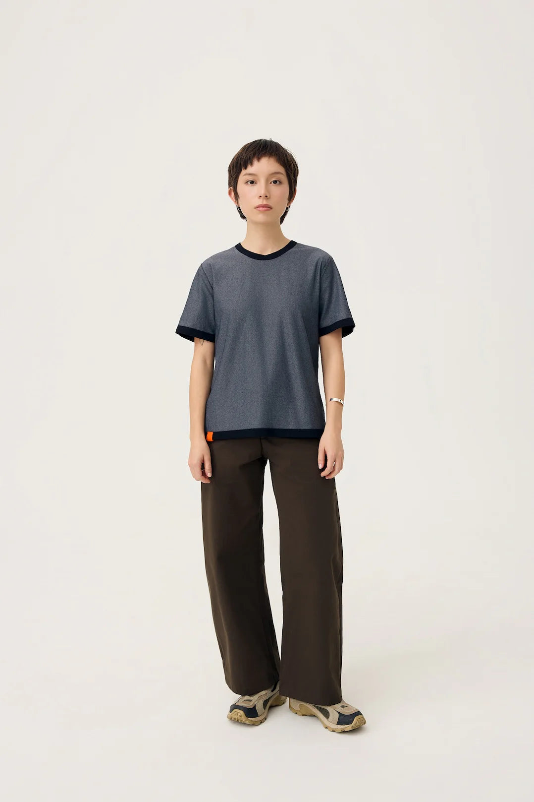 EVERYDAY REVERSIBLE TEE IN BLACK & STEEL GREY
