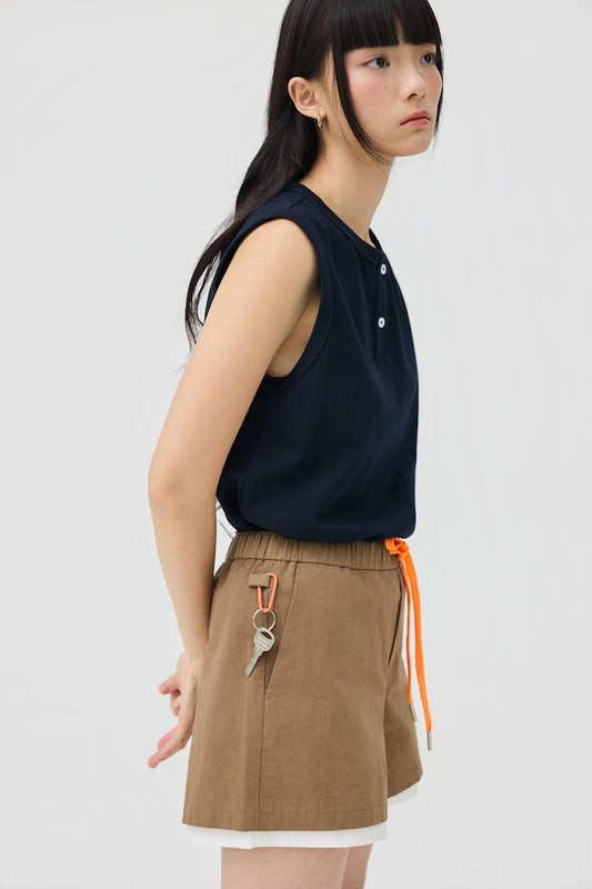 FUTAE SHORTS - SAND STONE