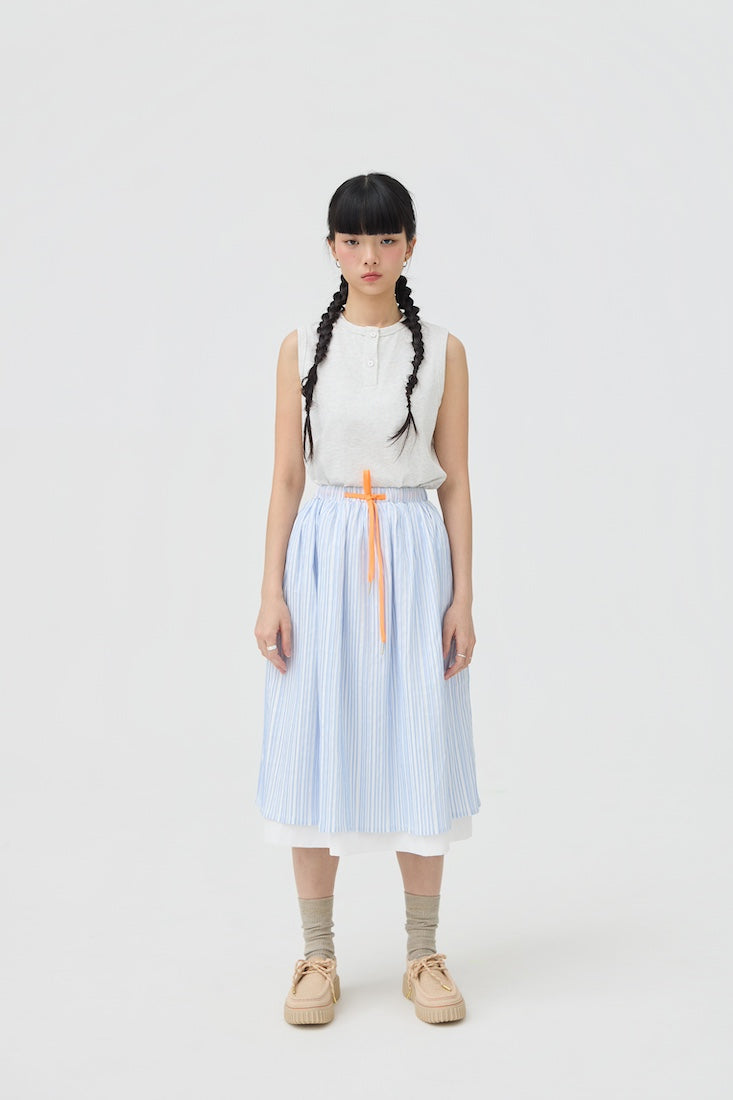 FUTAE SKIRT - BLUE SEERSUCKER