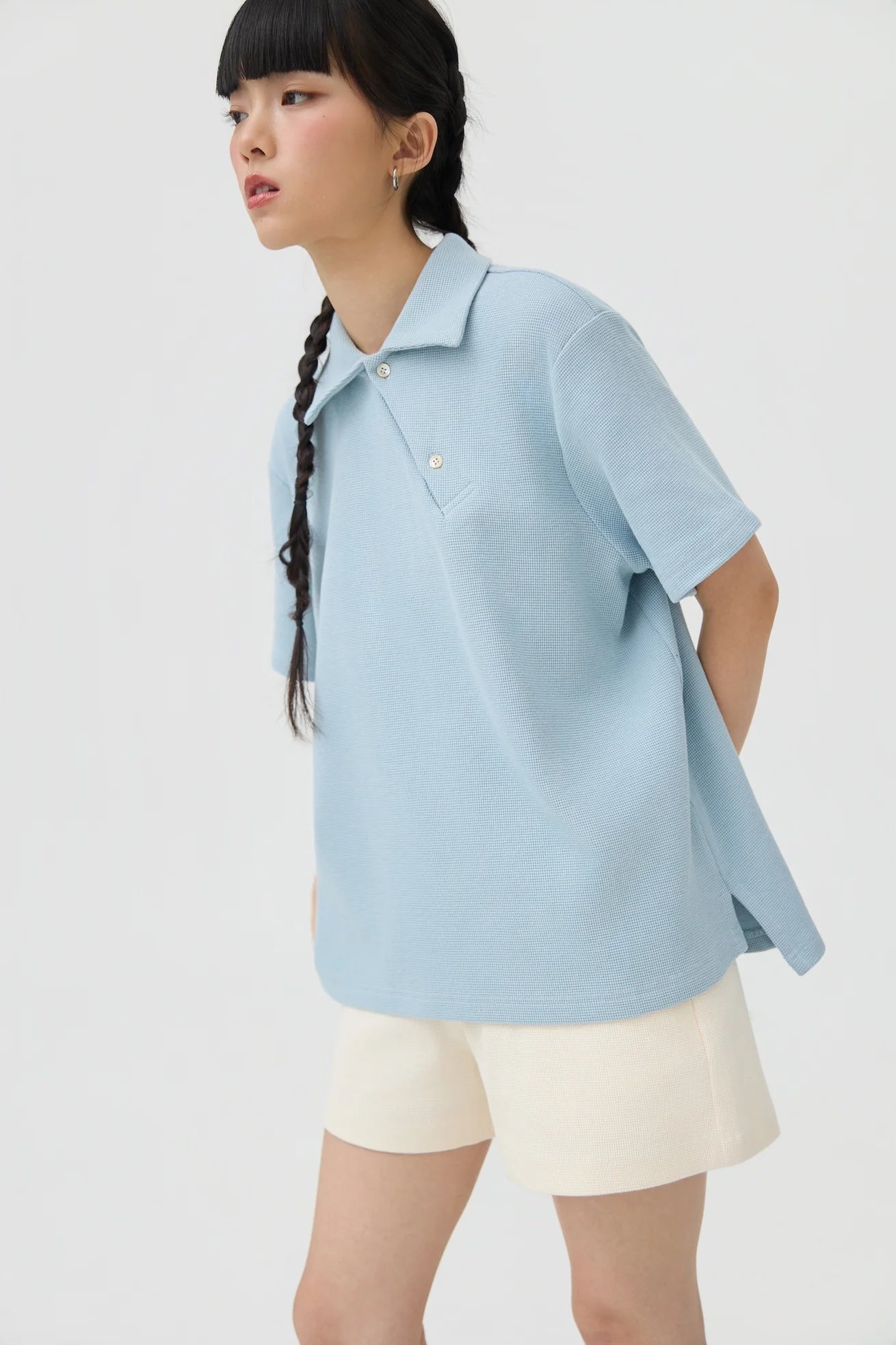 JINWA KNIT POLO IN POWDER BLUE