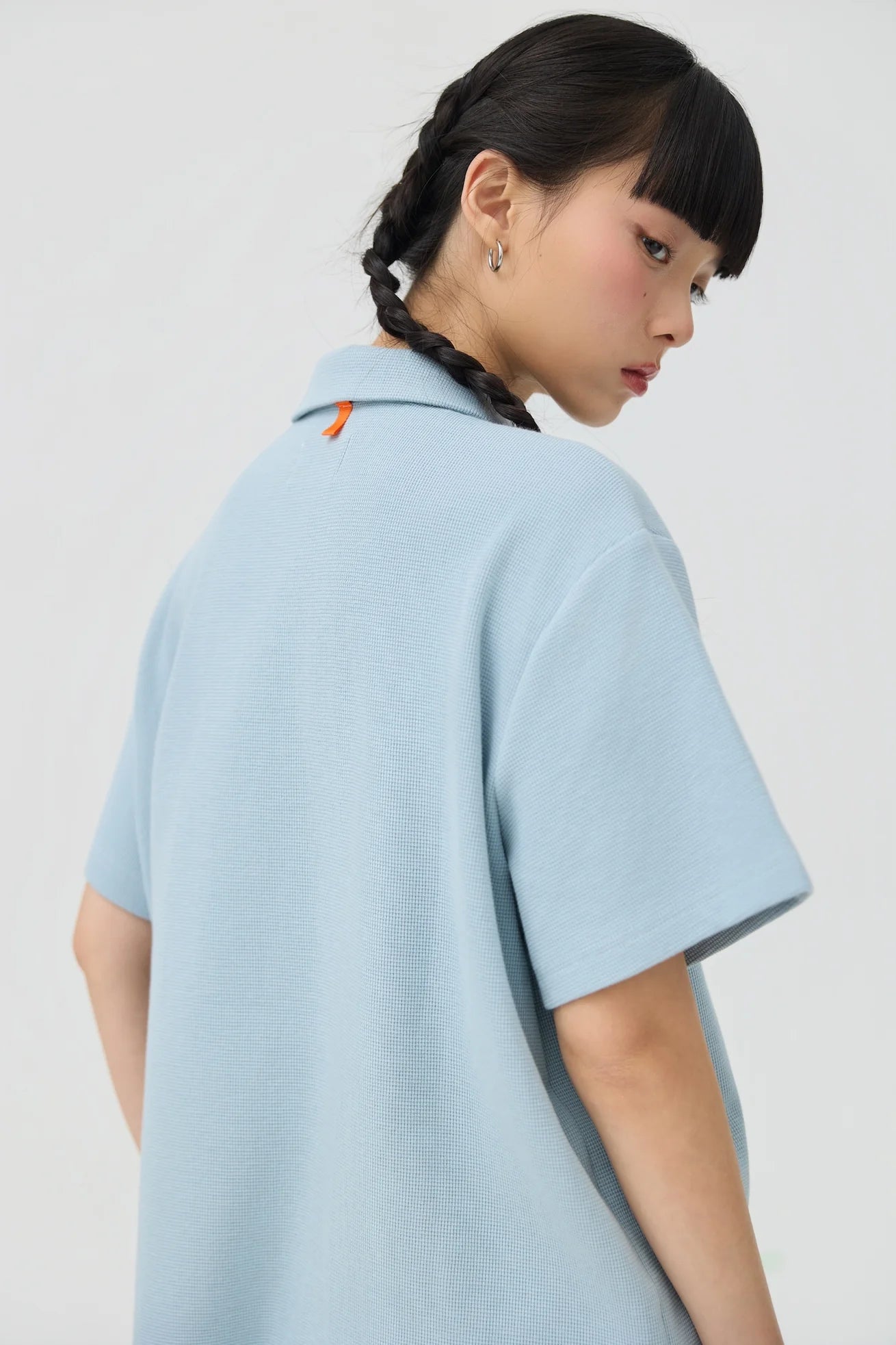 JINWA KNIT POLO IN POWDER BLUE