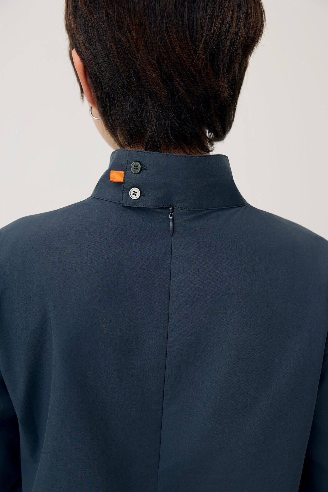 OKI SCARF TOP IN DARK NAVY