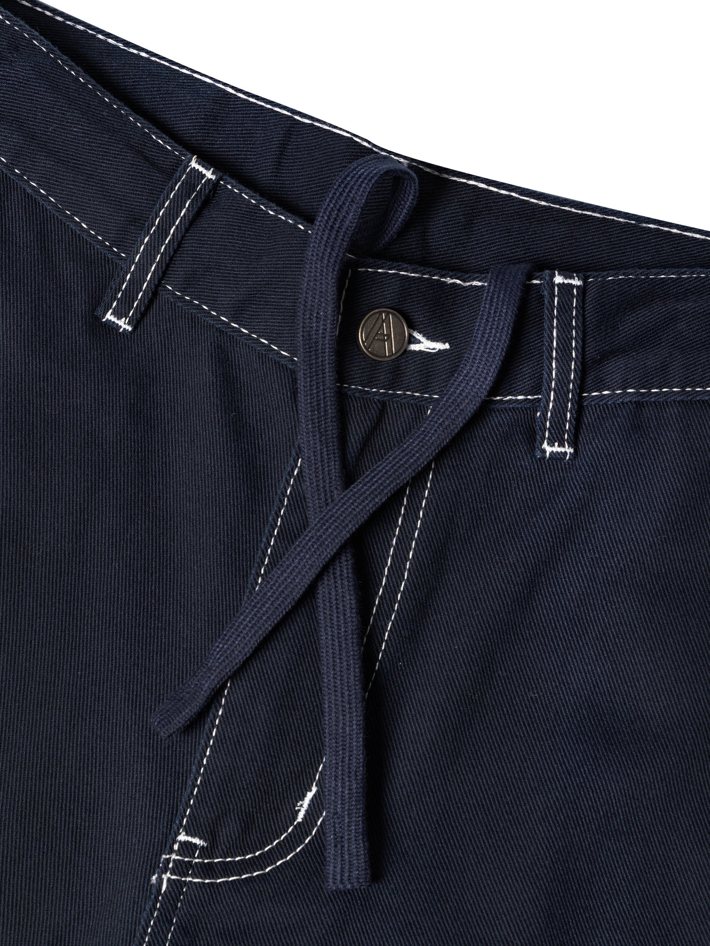 D. KNEE MONEY SHORTS BLACK