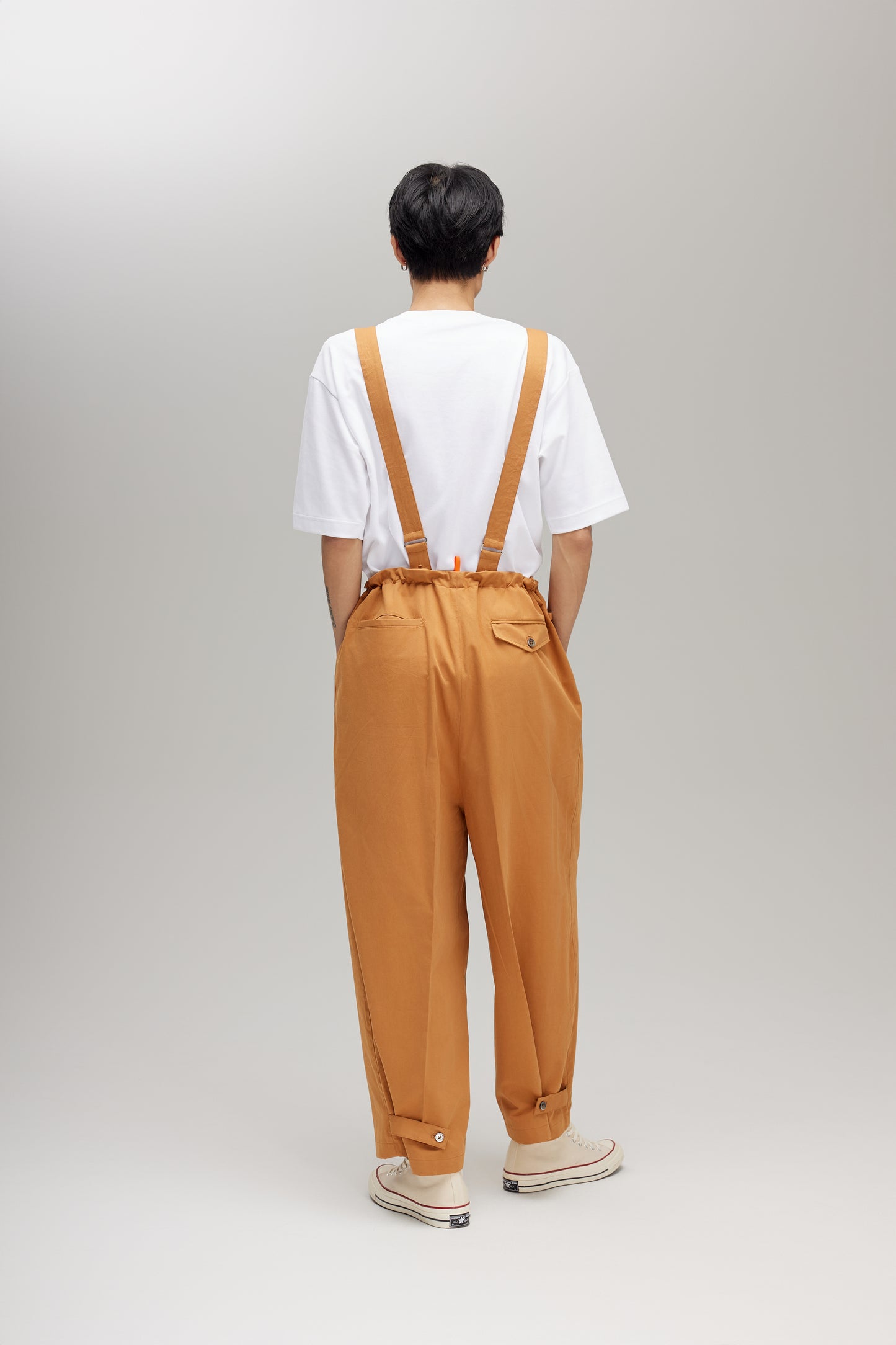 BARUN TROUSERS  IN CARAMEL