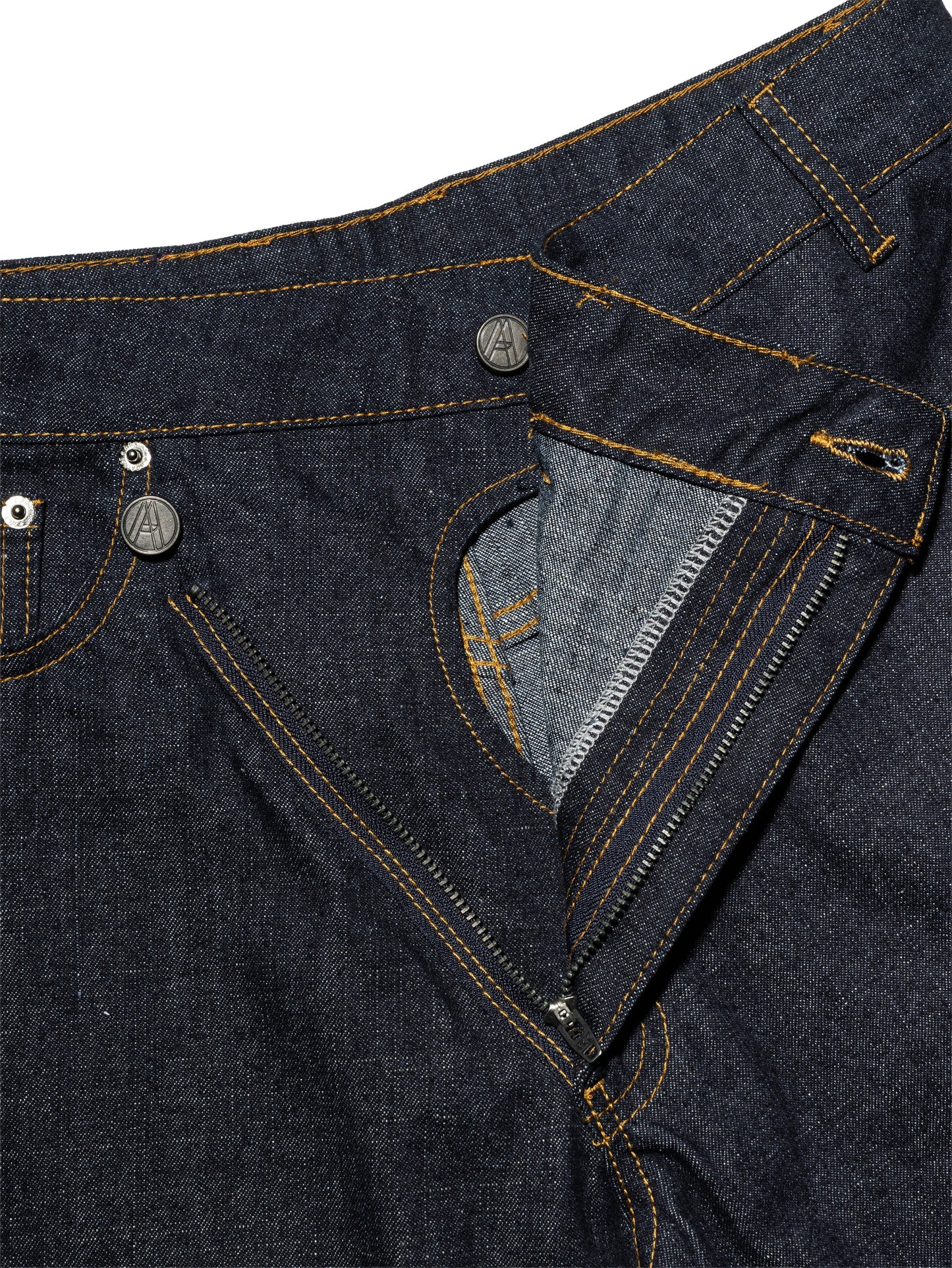 OVERLAP RAW SHORTS