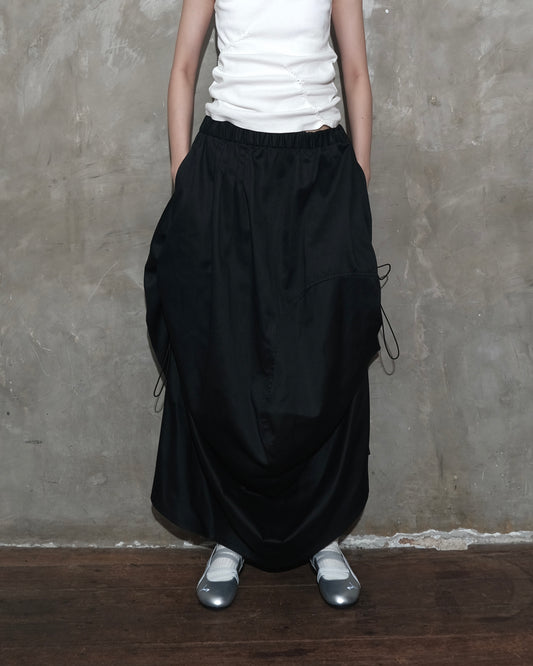 Orbit Skirt in Black