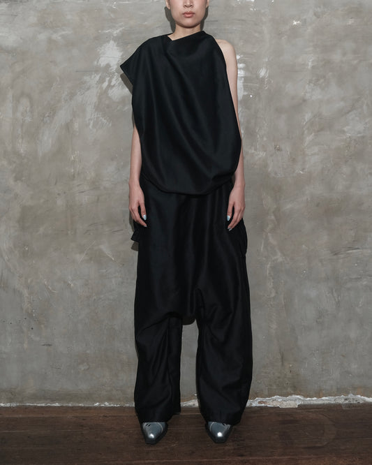 Duality Jumper in Black