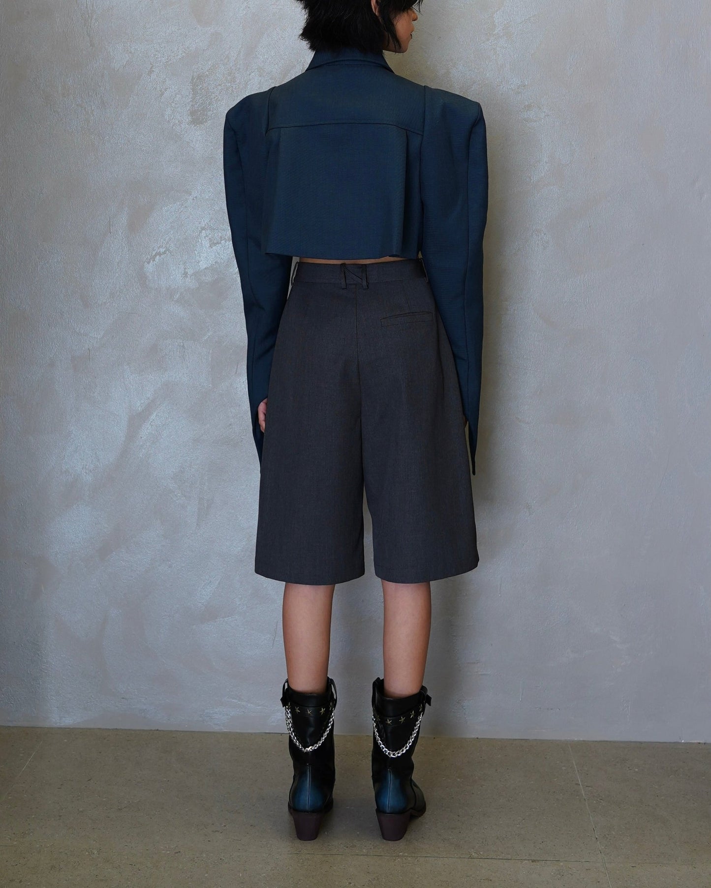 CH.1 Suit Short - Black