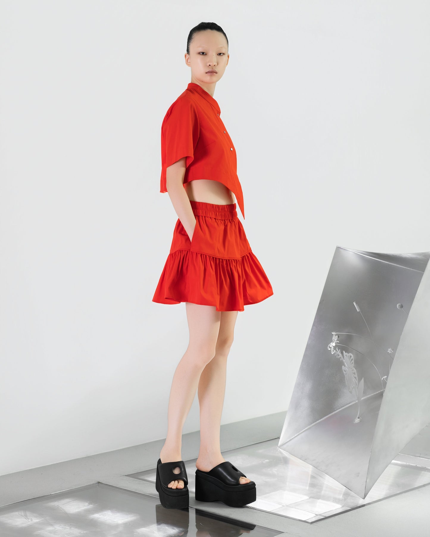 NOIZ N8SK1 High-Waisted Ruddle Layer Skirt