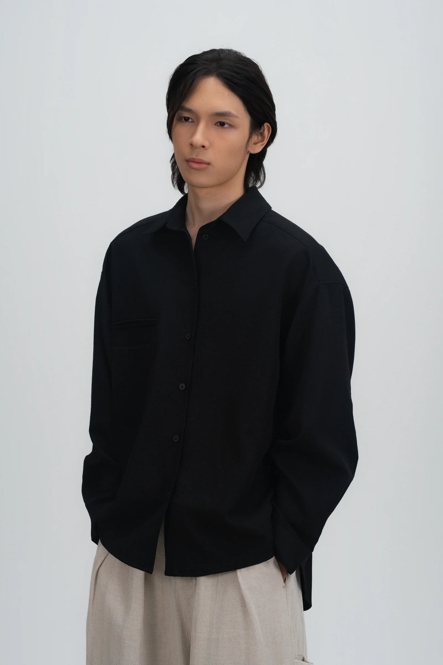 Gender Neutral Oversized Arm Long Sleeve Blouse (Black)