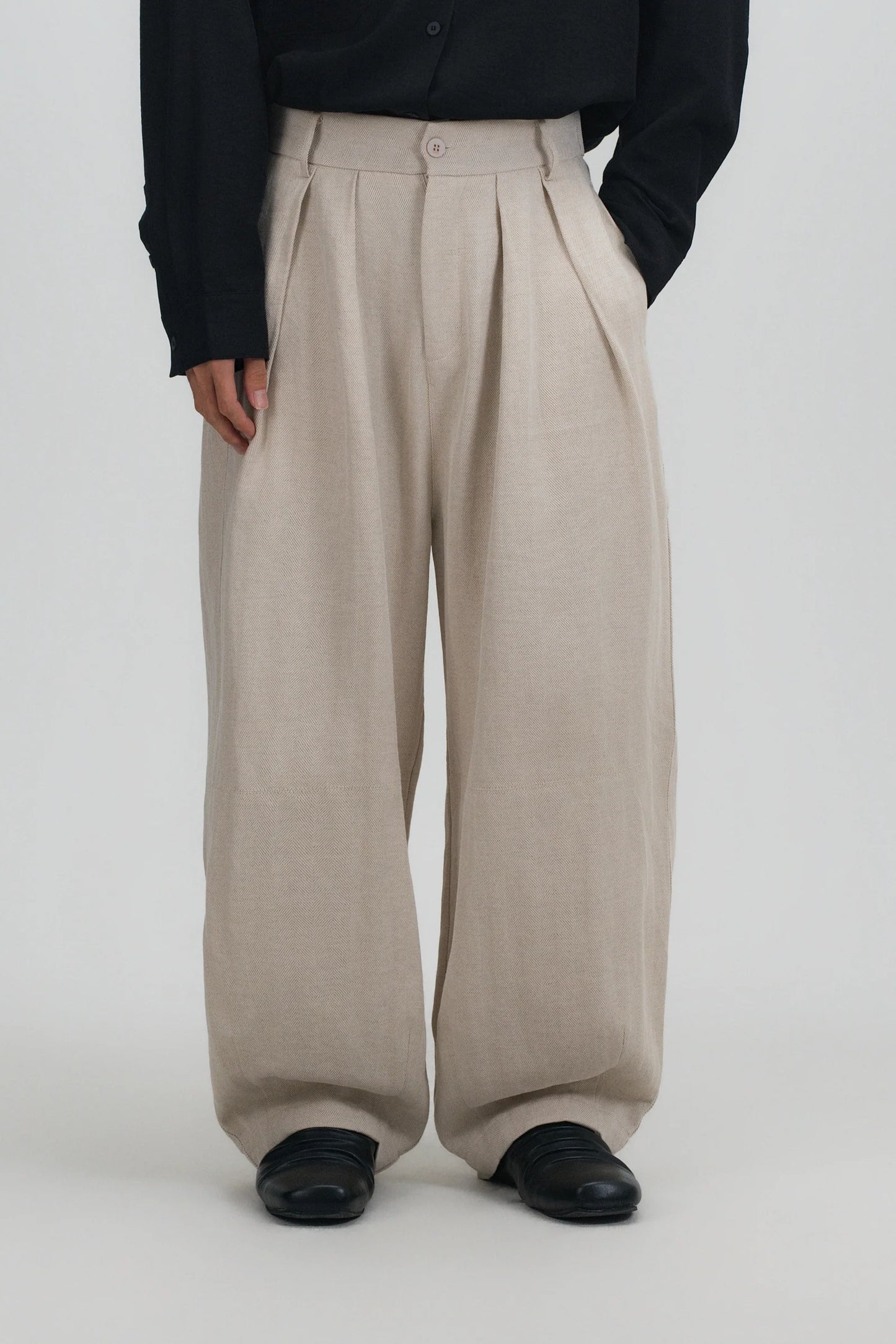 Gender Neutral Cocoon Trousers (Linen / Beige)
