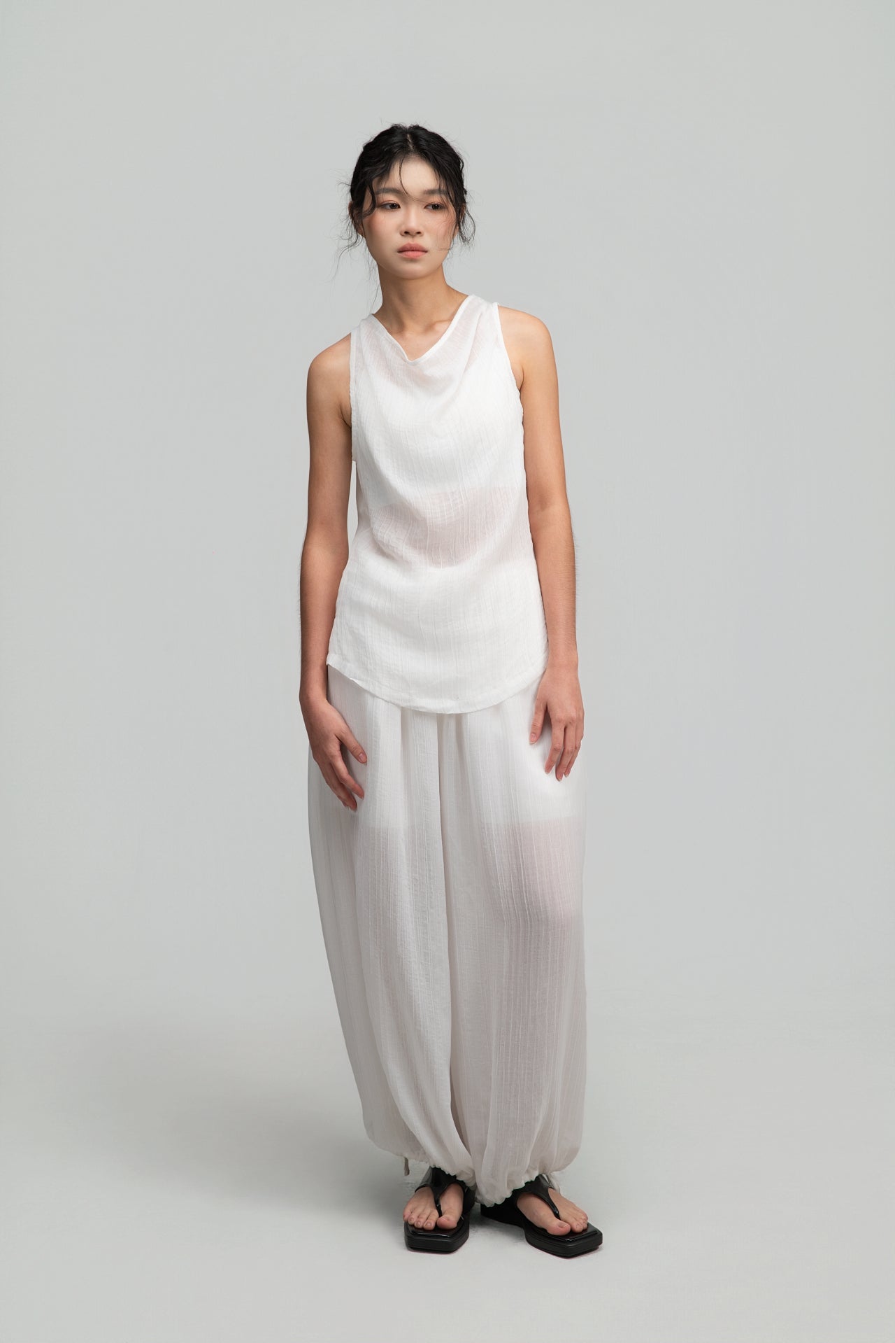 Soft Lantern Pants w/ Lining (White) - BEV C multi label store