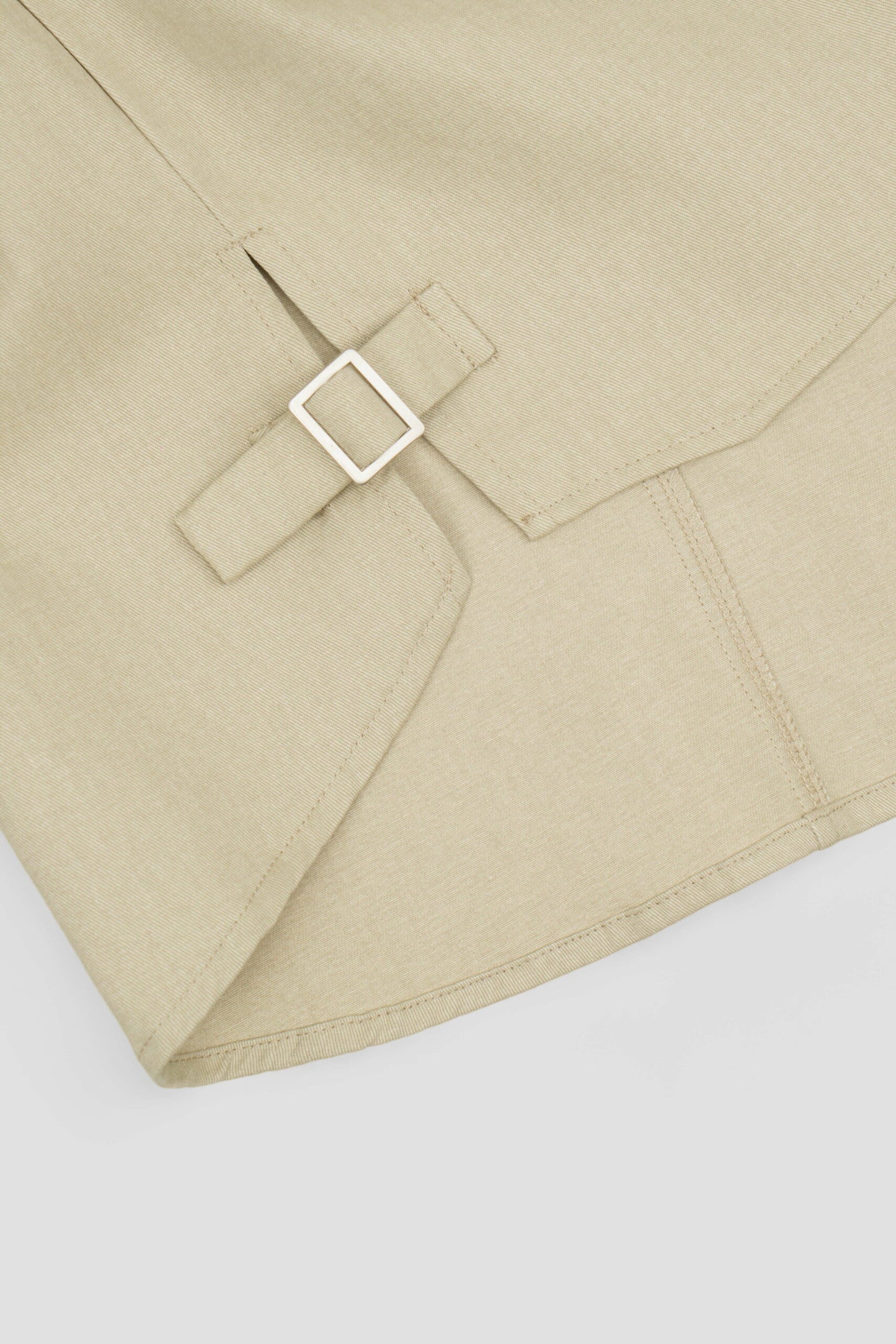 Gender Neutral Collarless Half-Zipper Shirt (Beige)