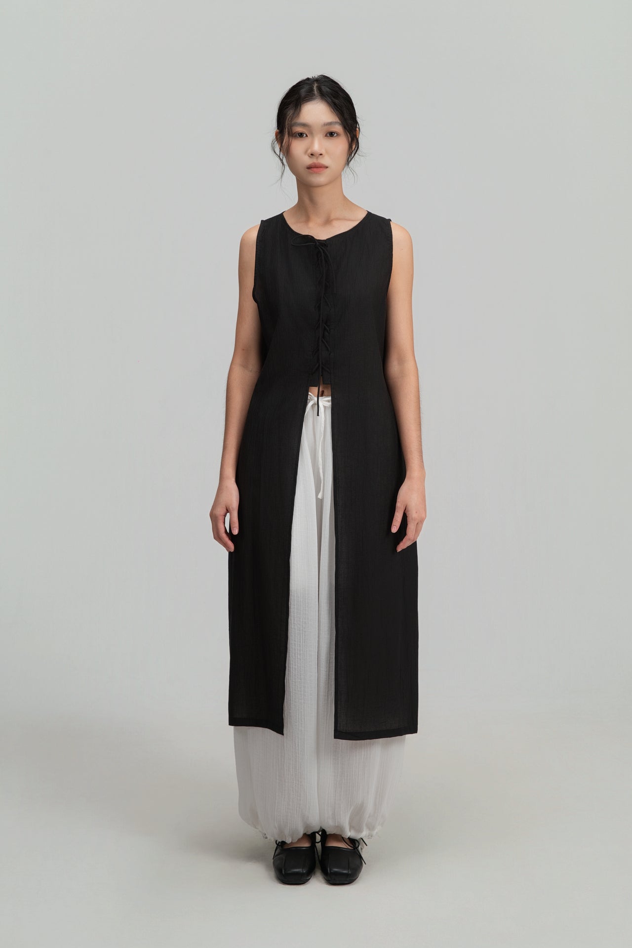 Crisscross Longline Bottom Slit Tank Top (Black) - BEV C multi label store
