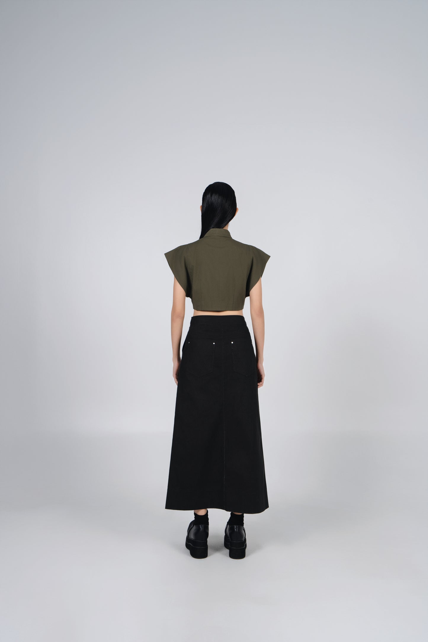 NOIZ N6TP4 MANDARIN COLLAR CHINESE KNOTS CROP TOP - Moss Green