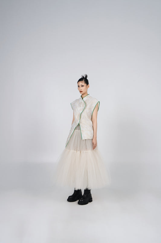 CNY NING OVERSIZED WAVY VEST BEIGE