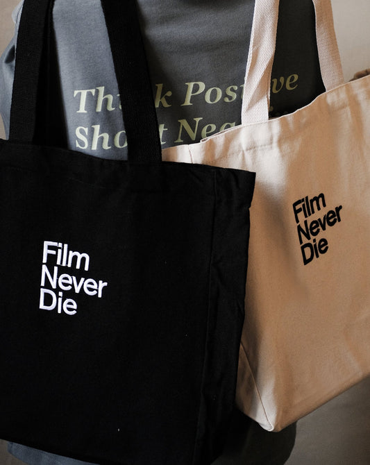 FilmNeverDie Black/White Tote Bag with pocket