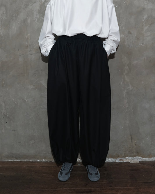 Big Big Pants in Black