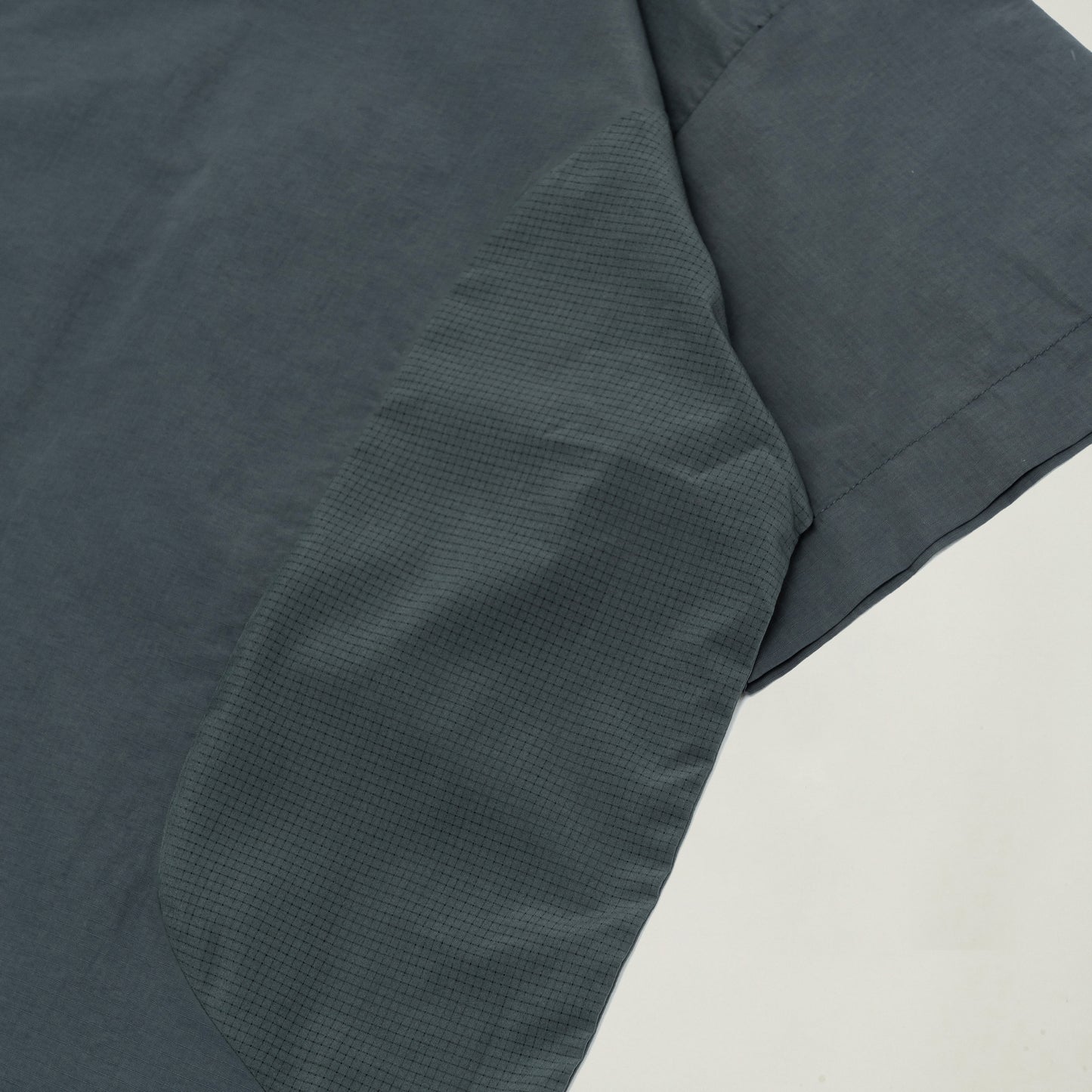 Explorer Pocket S/S Shirt (Stone Grey)