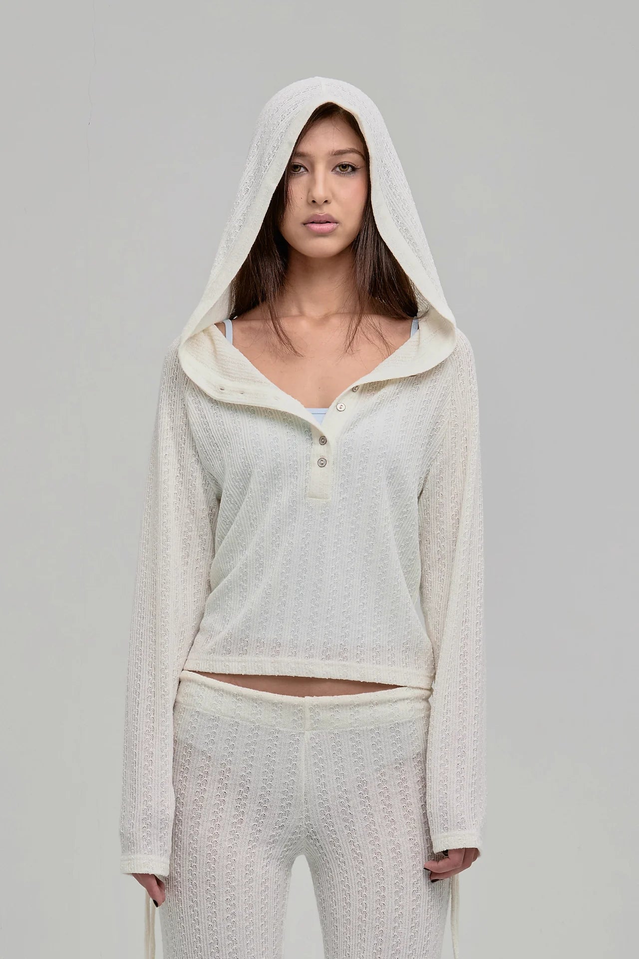 DAZED KNIT HOODIE BROGHT CREAM