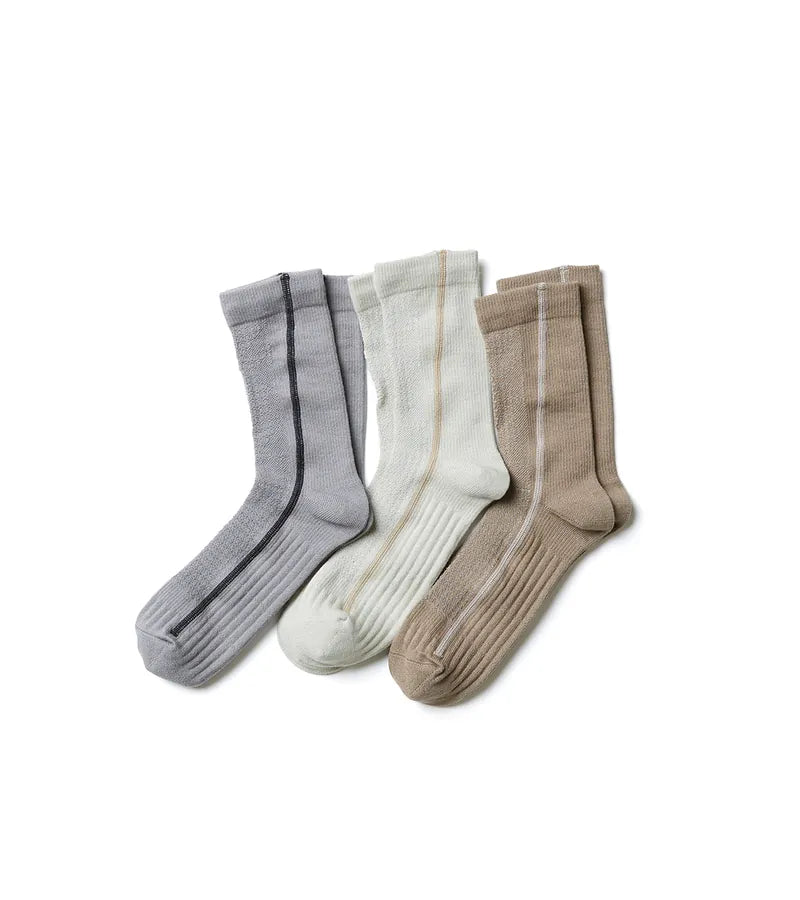 Line Brn - Flat-sew midcalf socks