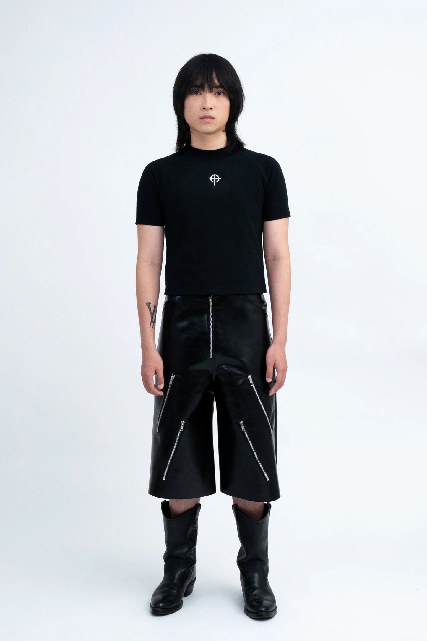 RHITTA AXE LEATHER JORTS