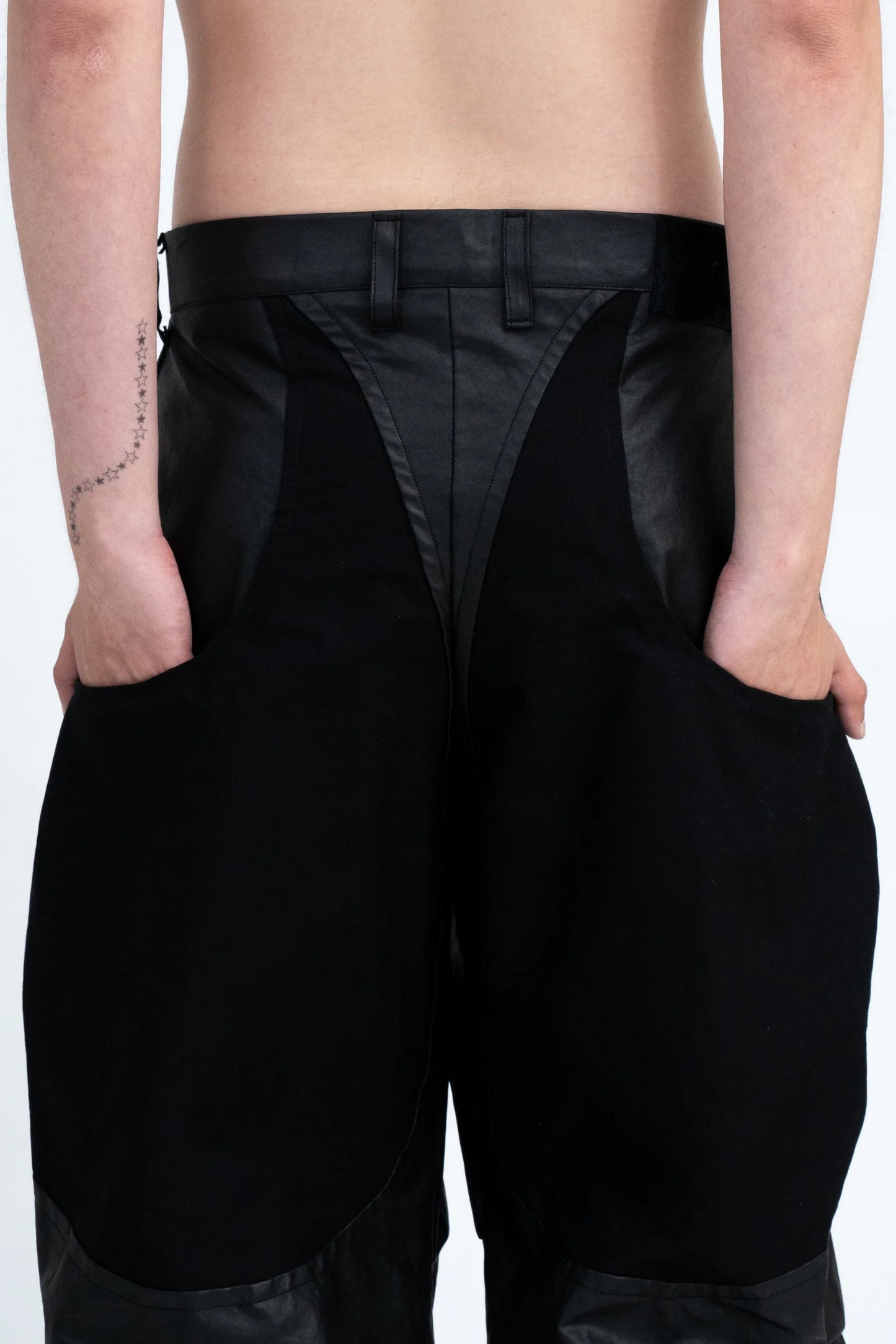 RHITTA WAXED PARACHUTE PANTS