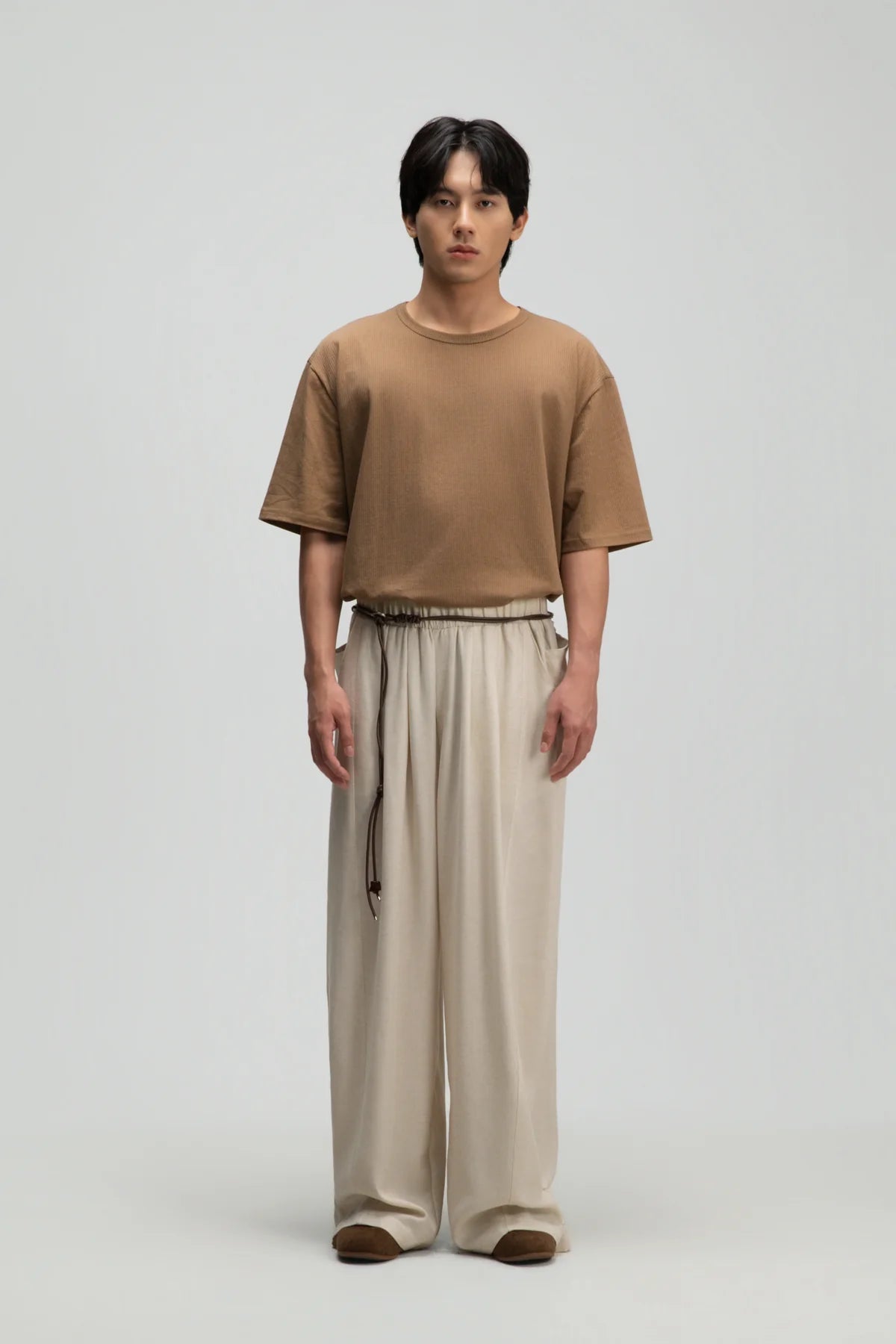 Gender Neutral Thin Boxy Tee (Textured Mud)