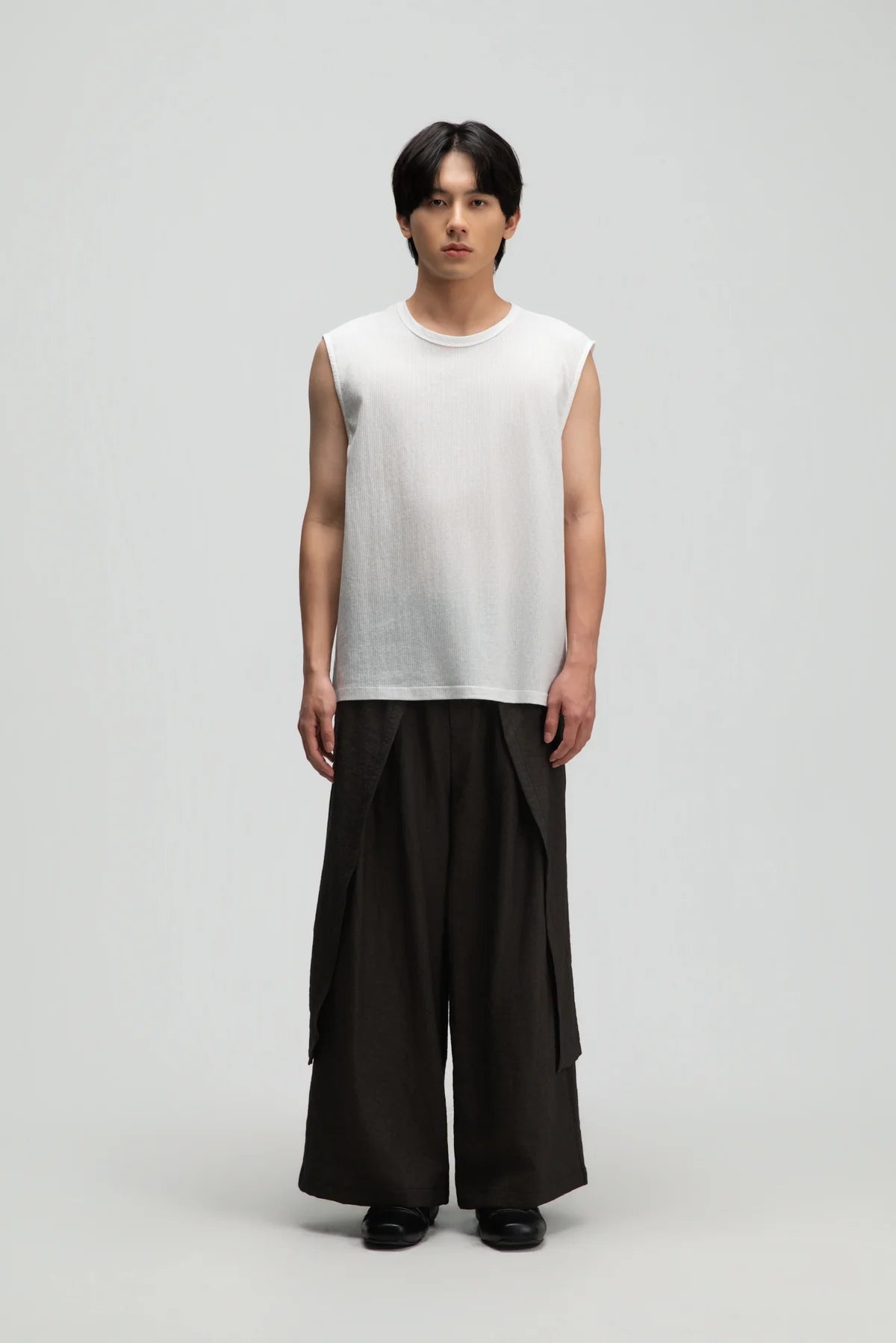 Gender Neutral Thin Muscle Tee (Textured White)