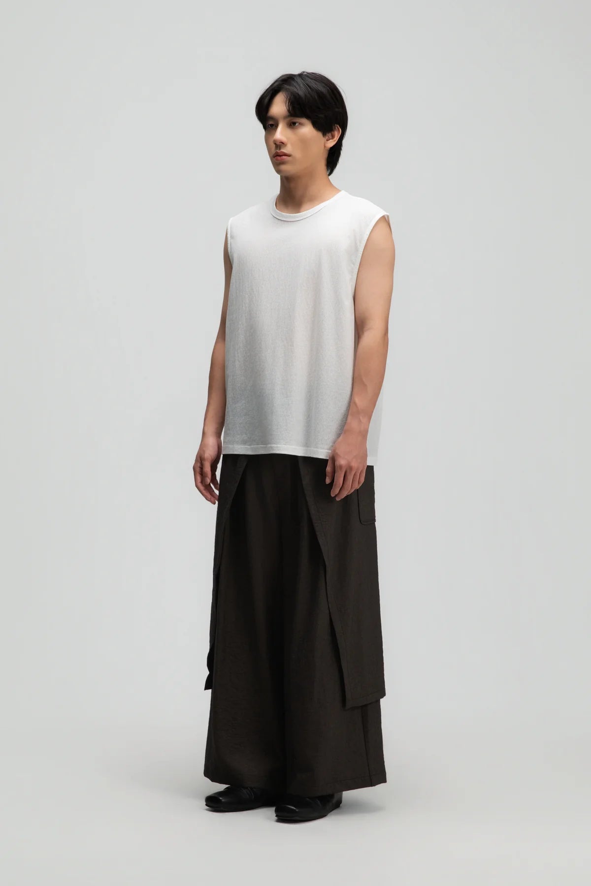 Gender Neutral Thin Muscle Tee (Textured White)