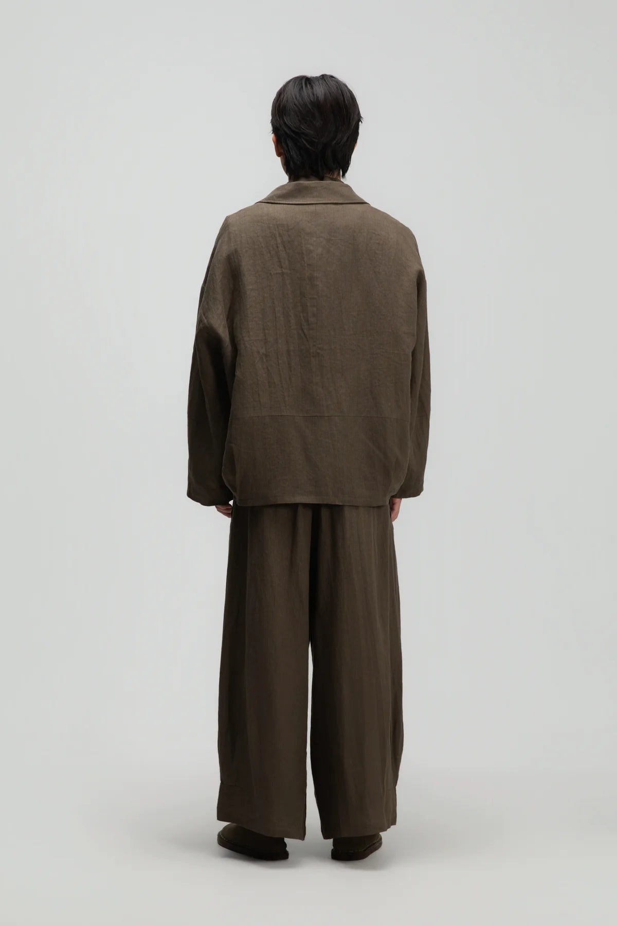Gender Neutral Oversized Pleated Back Hem Blazer (Olive Brown Stripe)