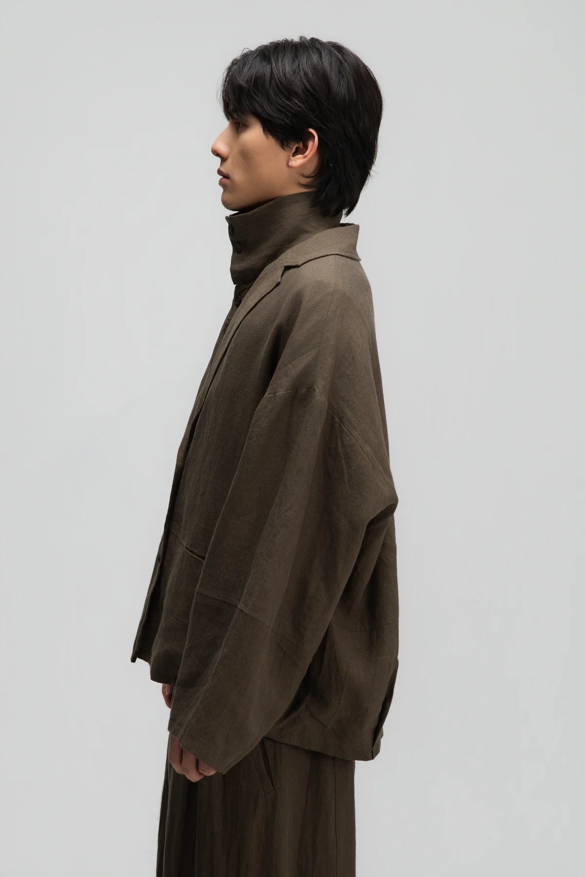 Gender Neutral Oversized Pleated Back Hem Blazer (Olive Brown Stripe)