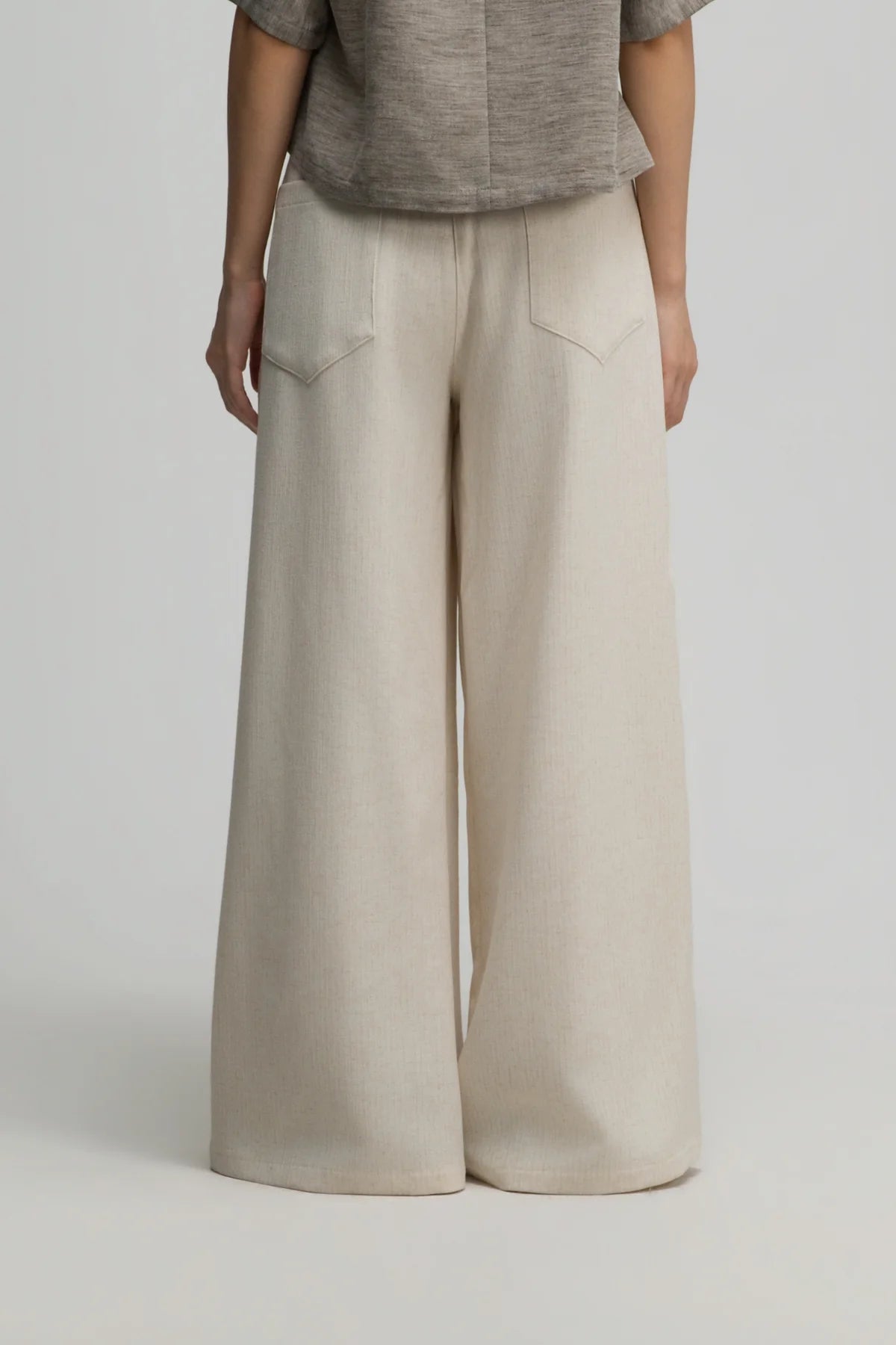 Straight Wide Trousers w/ Beaded Belt (Off White)
