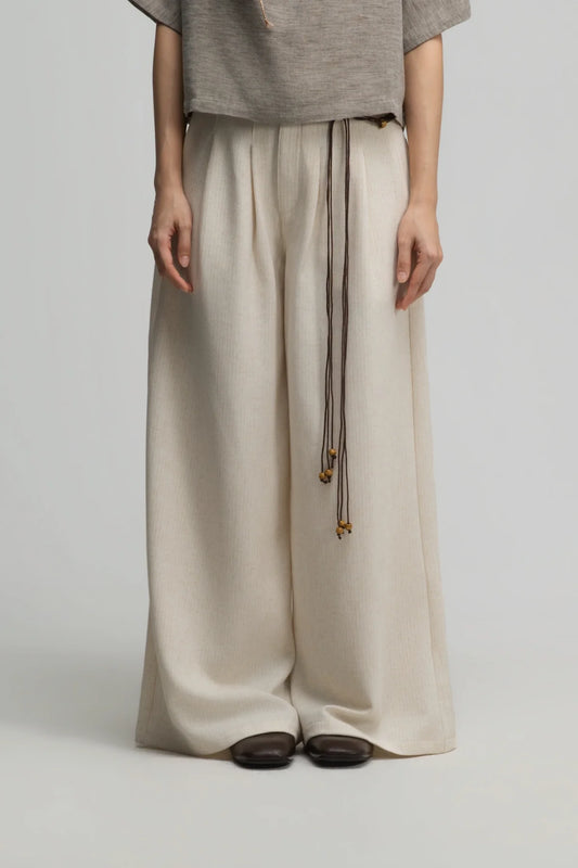 Straight Wide Trousers w/ Beaded Belt (Off White) - BEV C multi label store