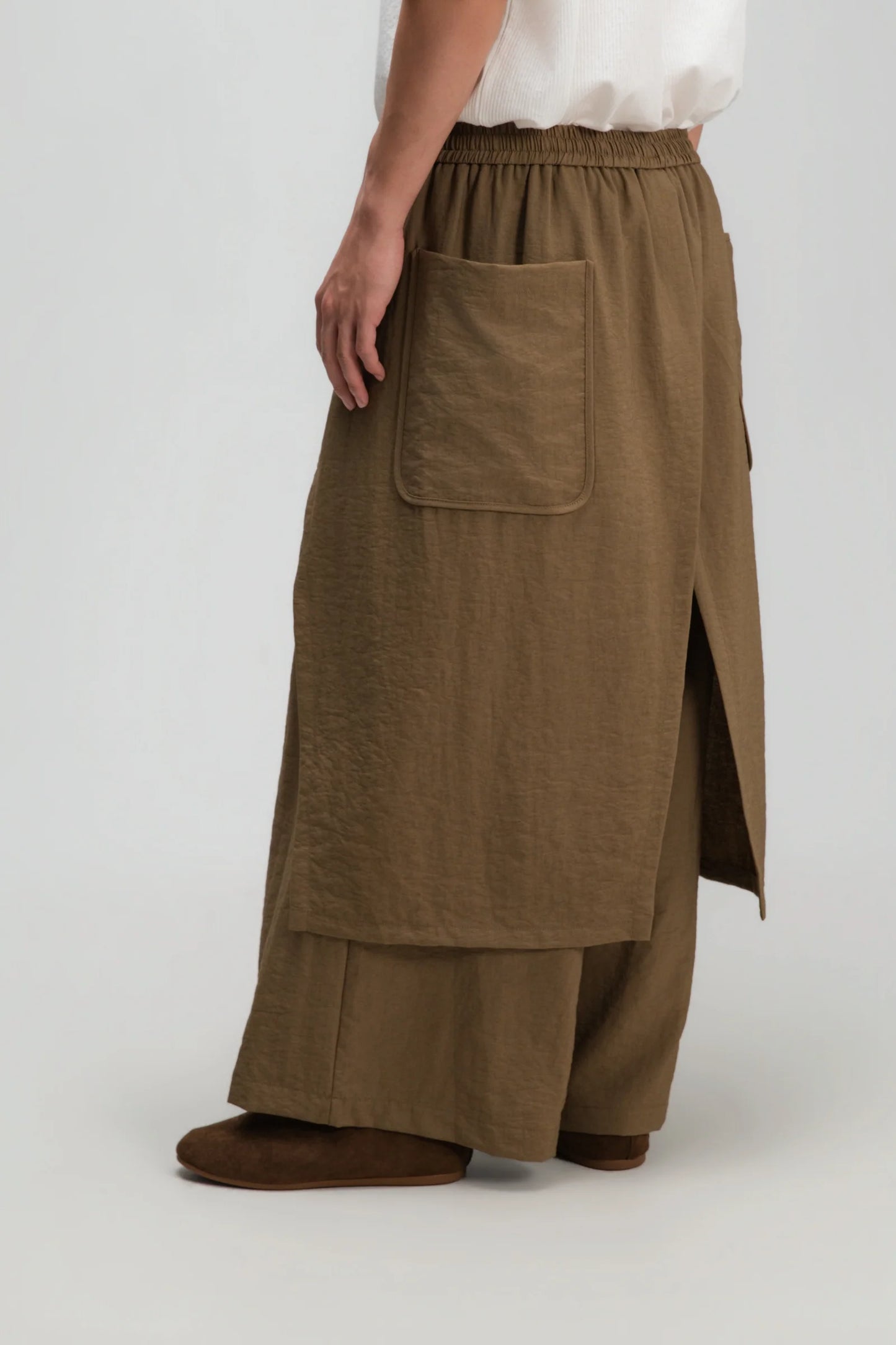 Gender Neutral Panel Cover Long Pants (Mud)